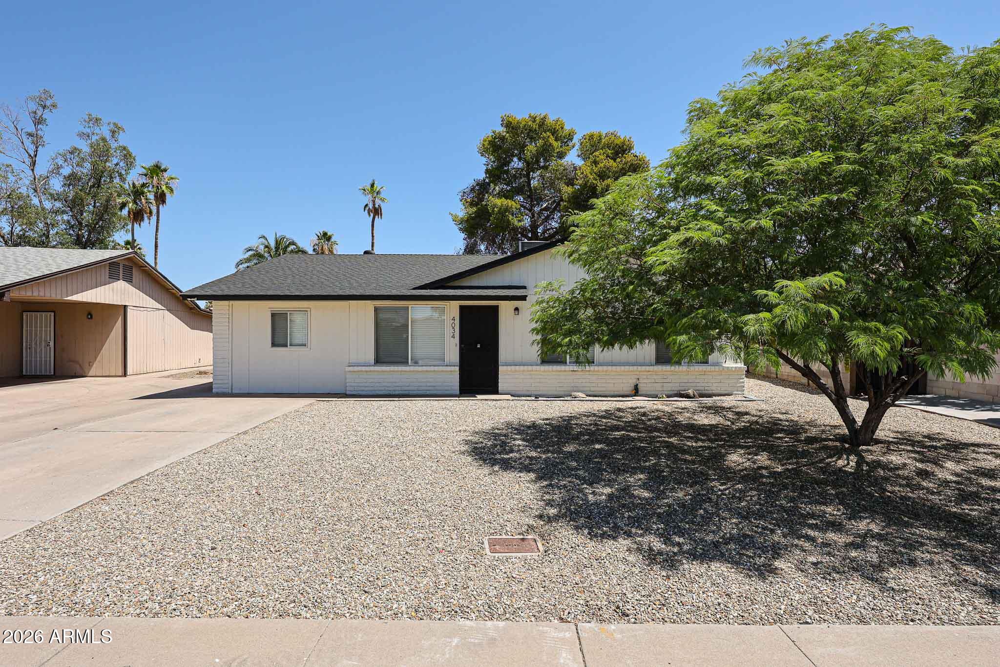 4034 E Windrose Drive — photo