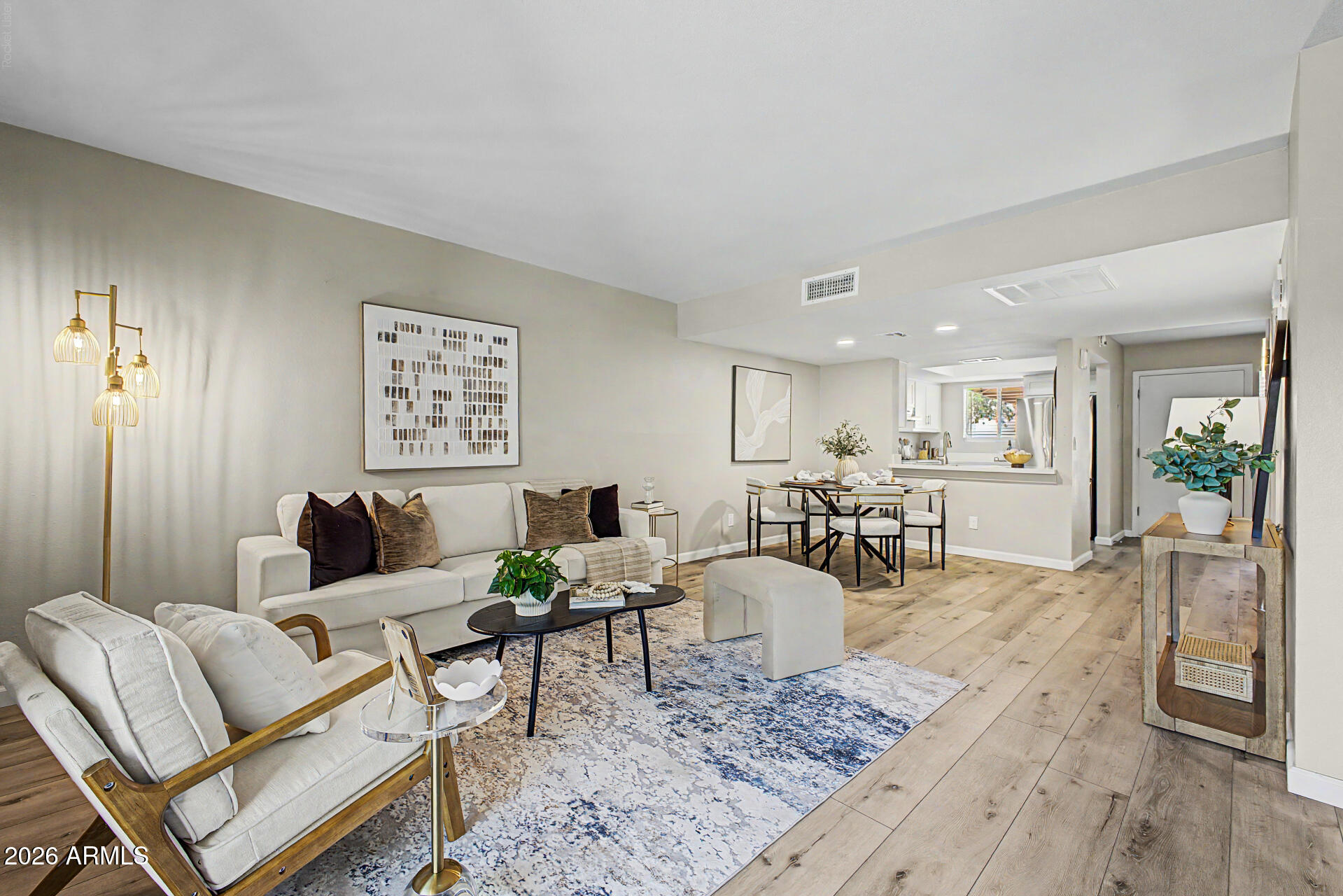 1601 W Sunnyside Drive 166 — photo