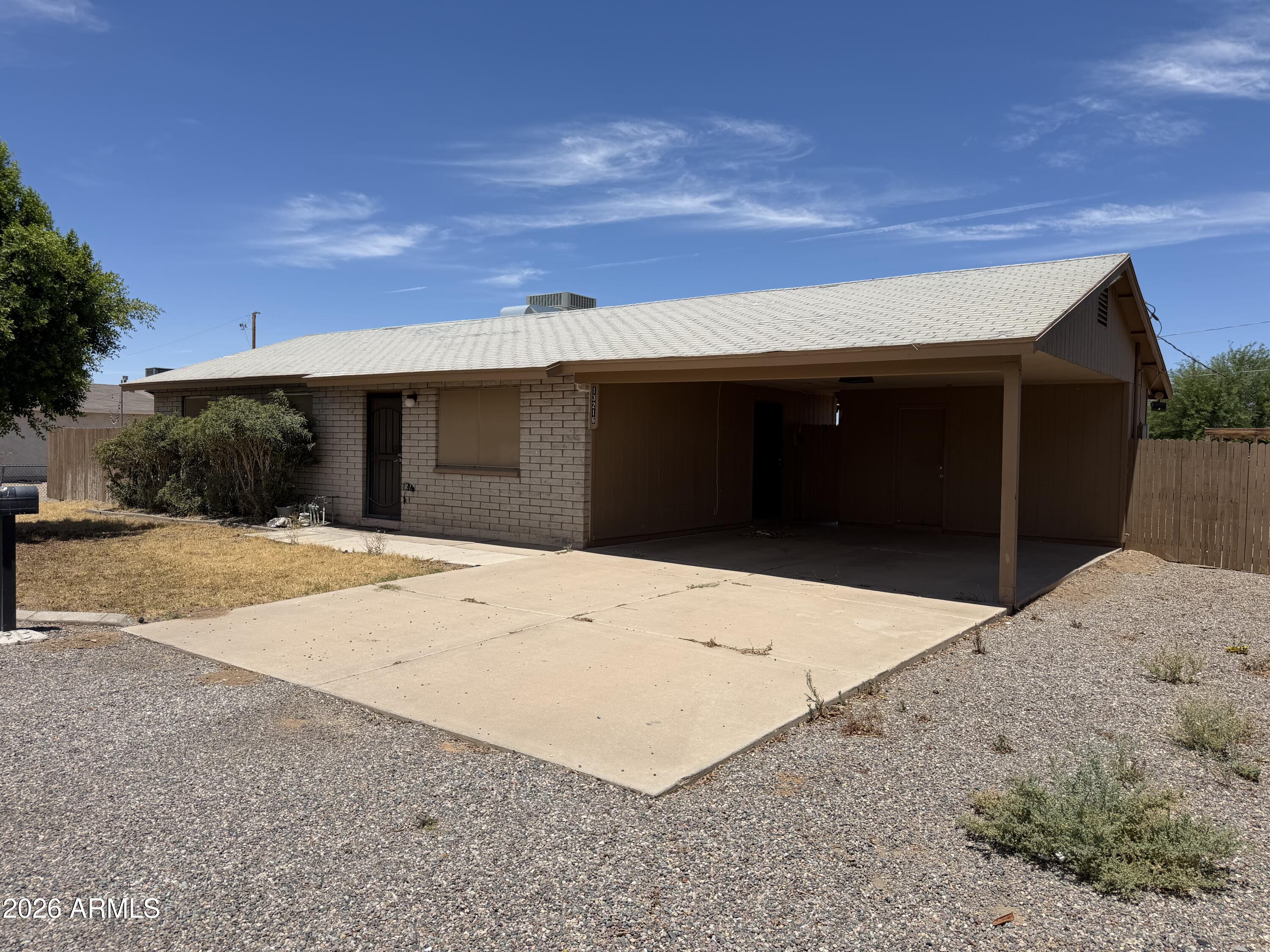 13216 W Tuckey Lane — photo
