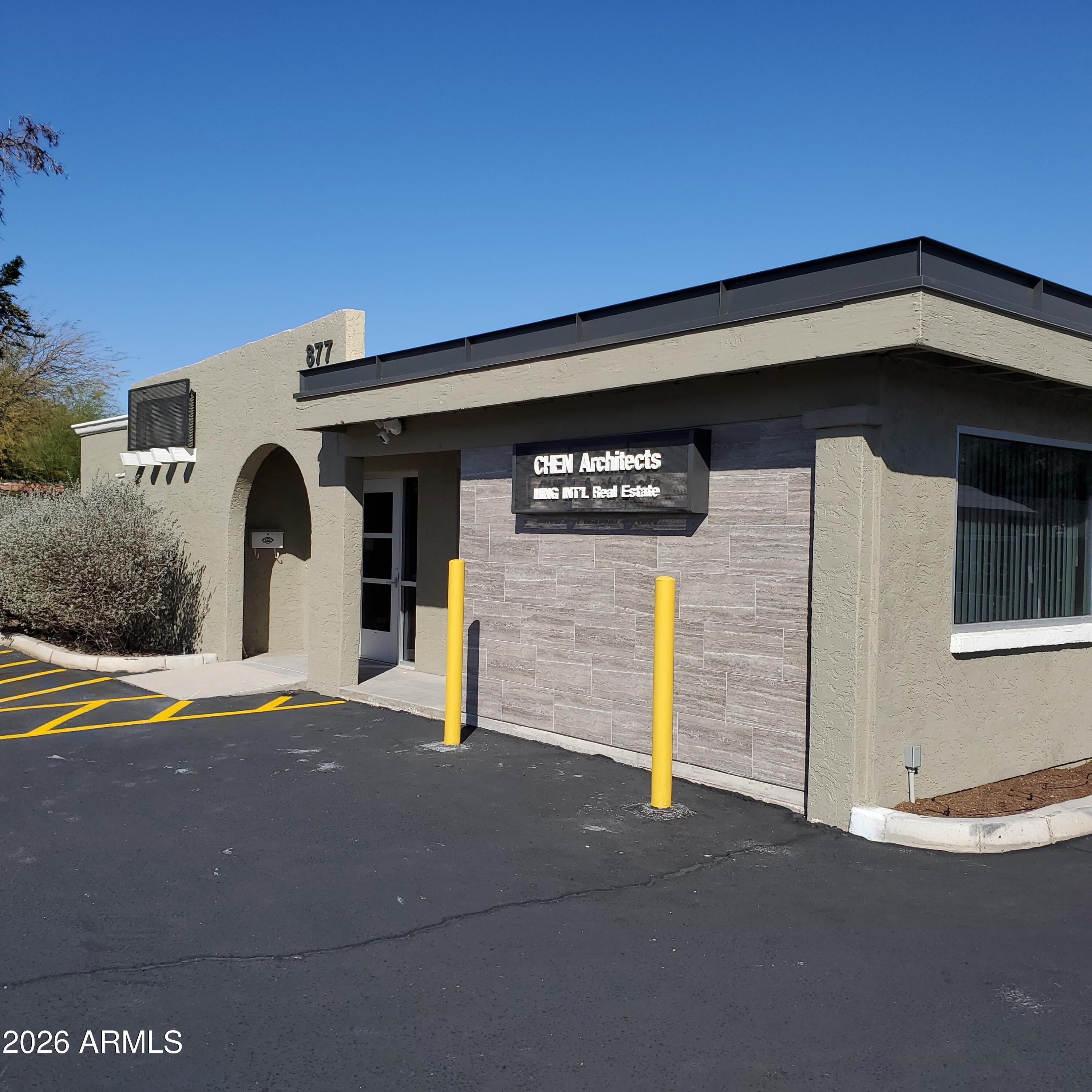 877 N Alma School Road — photo