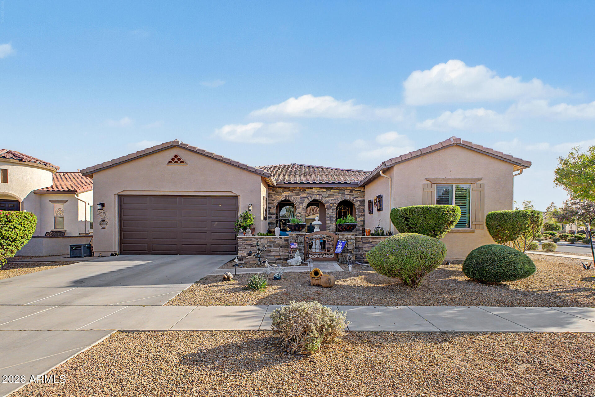 2623 E Marcos Drive — photo