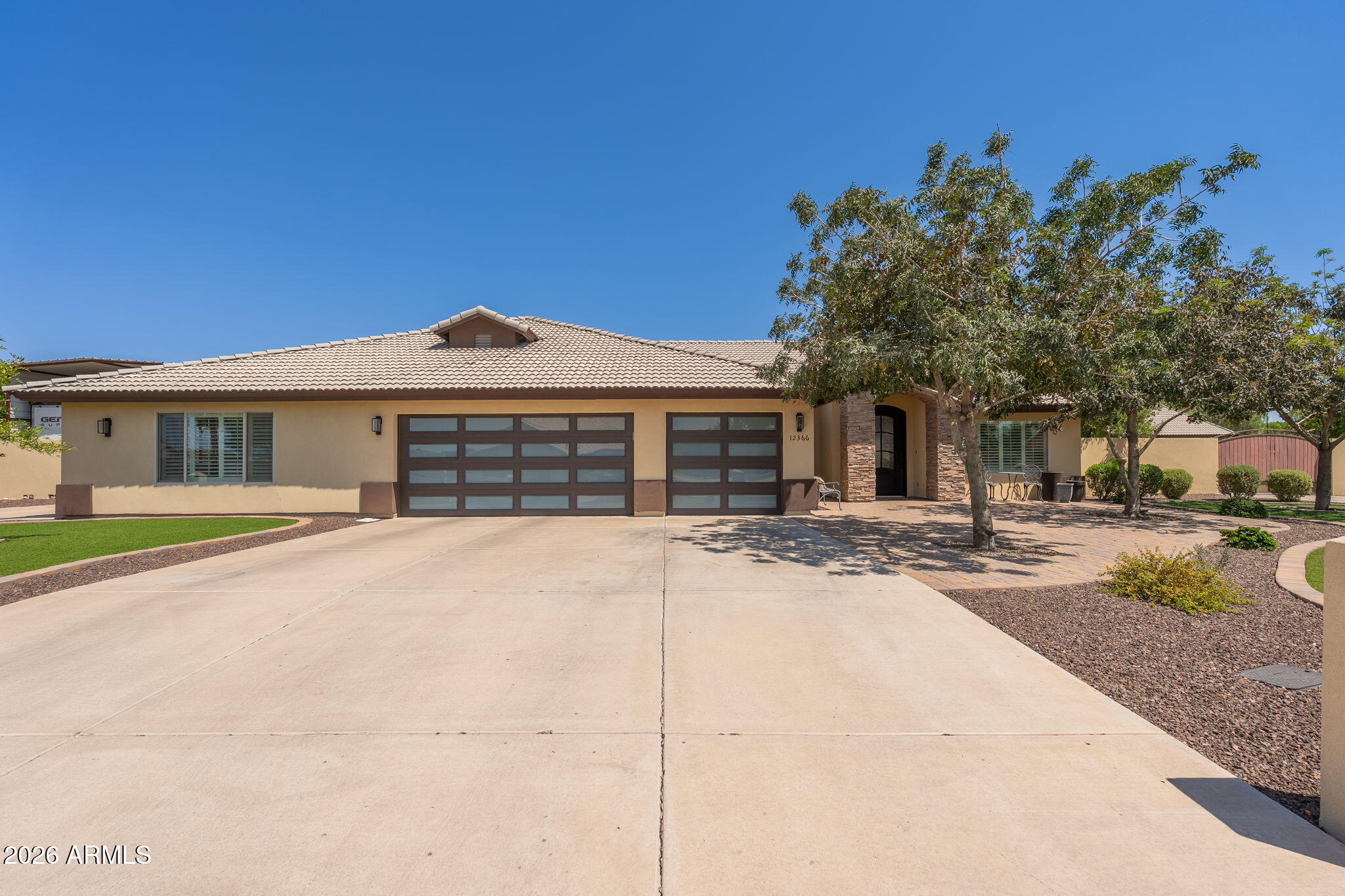 12366 W Desert Oasis Circle — photo
