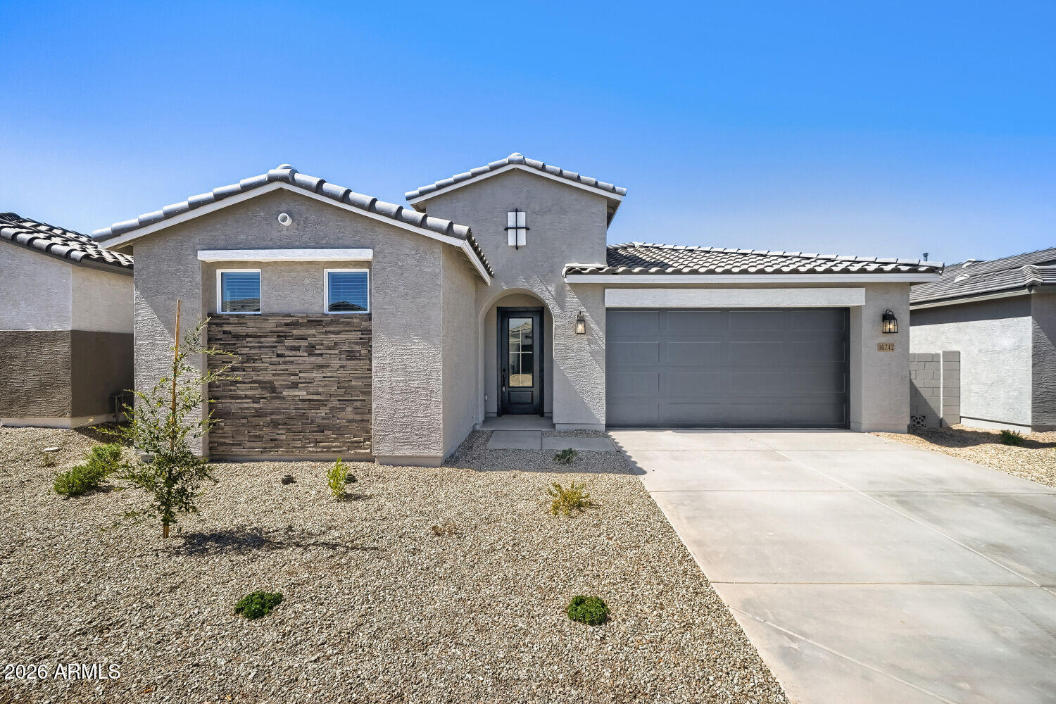16742 W Spur Drive — photo