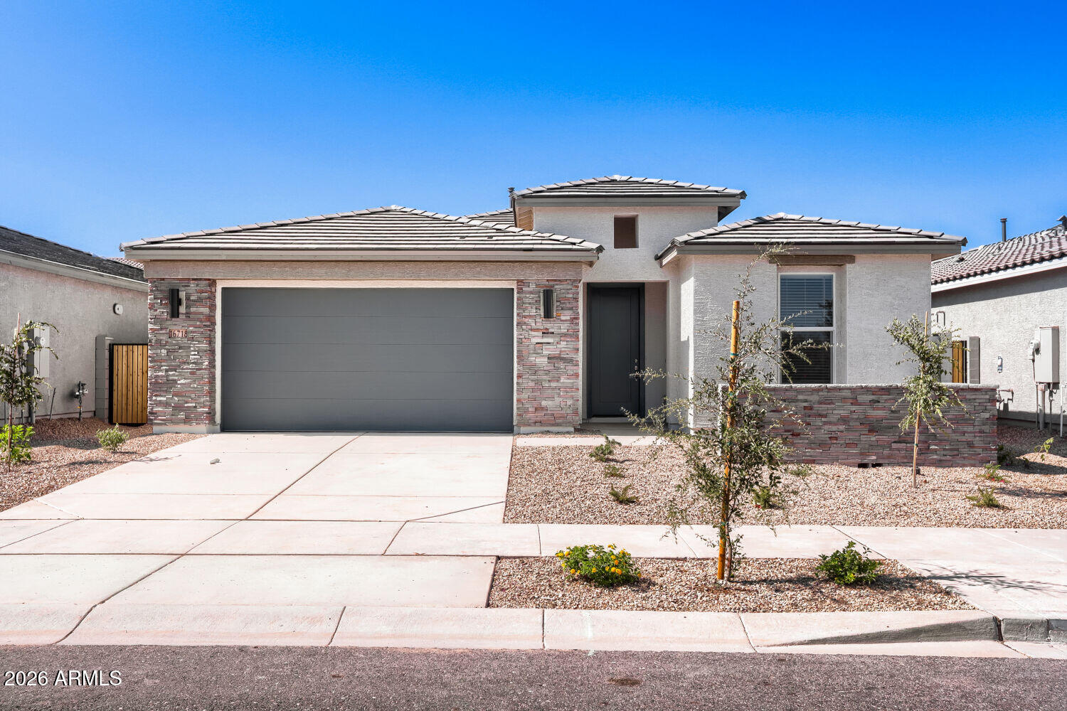 16718 W Spur Drive — photo