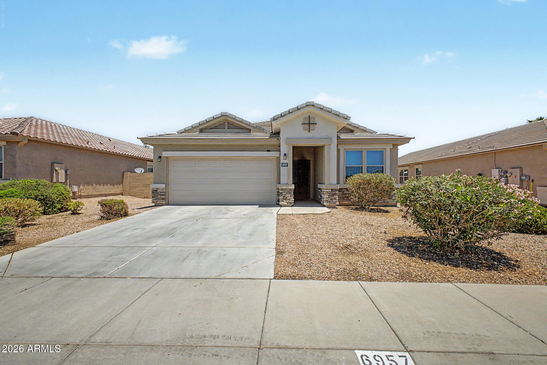 6957 S Blue Hills Drive — photo
