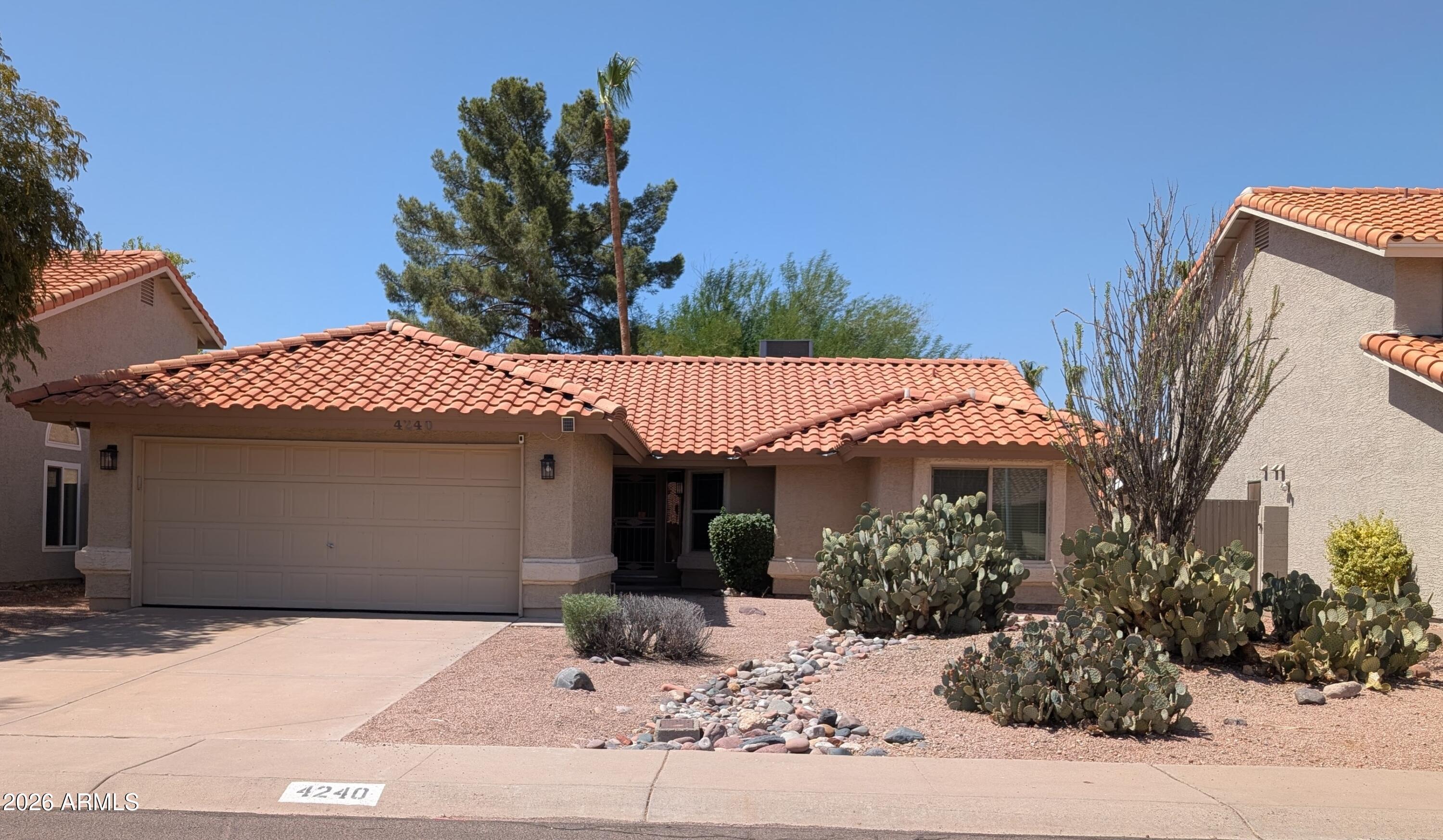 4240 E Amberwood Drive — photo
