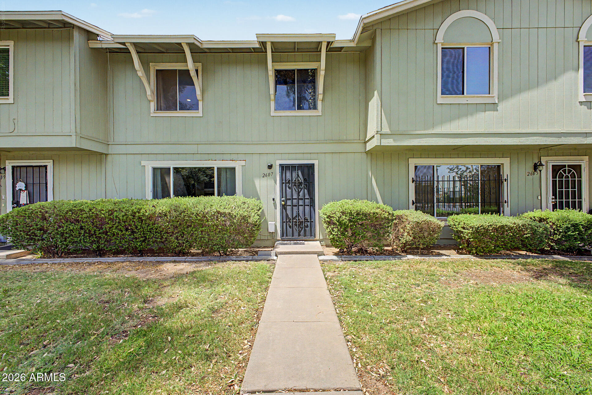 2607 W Coolidge Street — photo