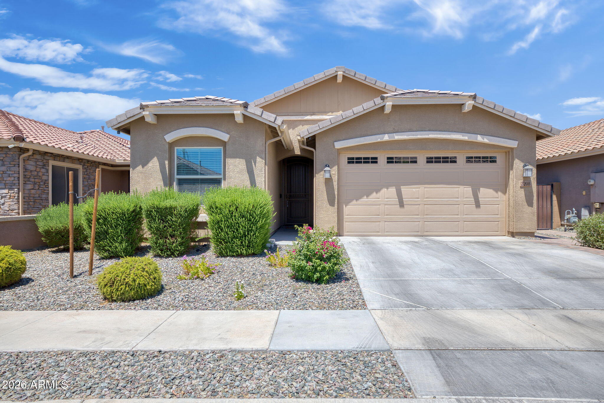 2208 W Dunbar Drive — photo