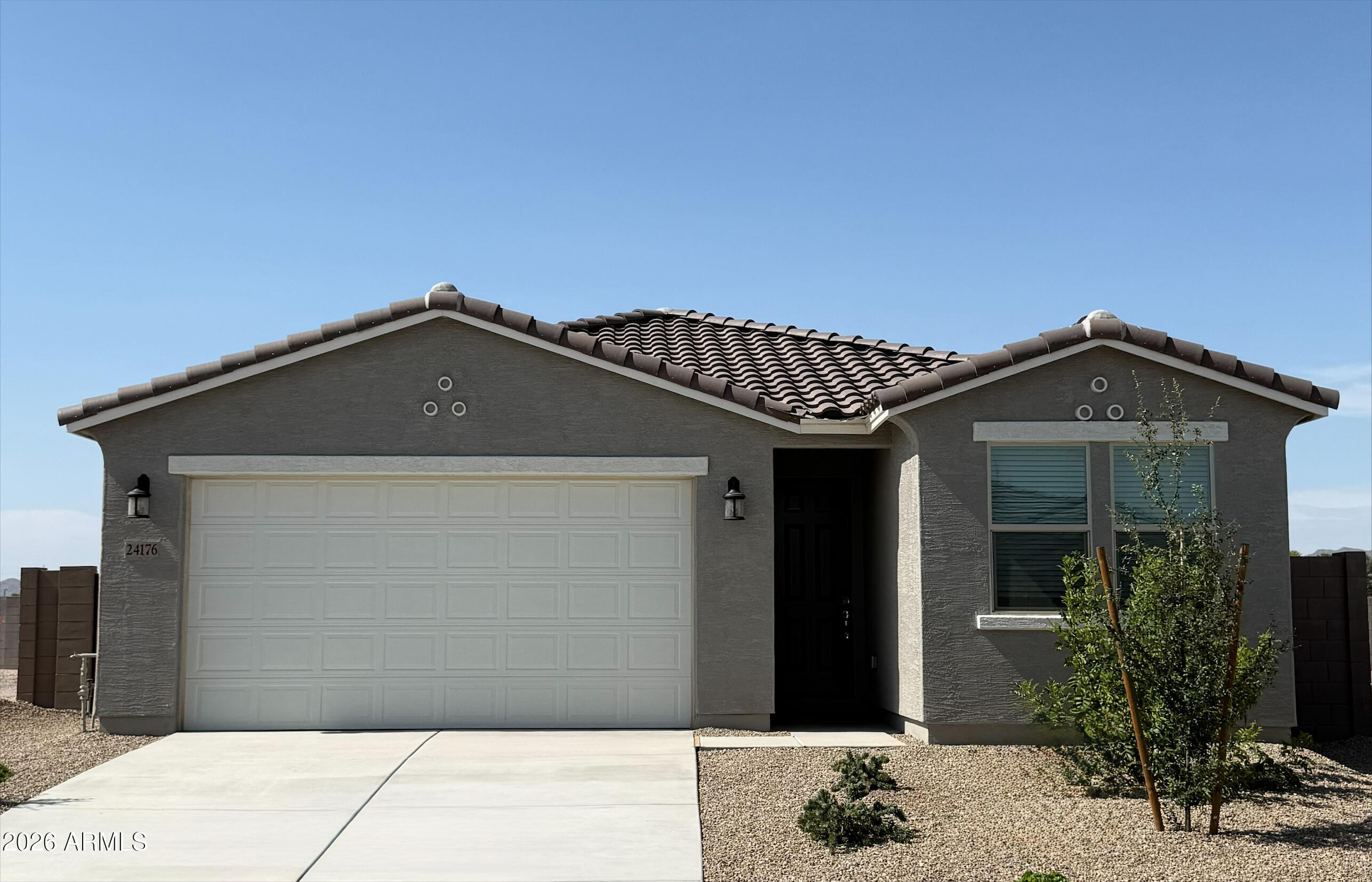 24176 W Carver Drive — photo