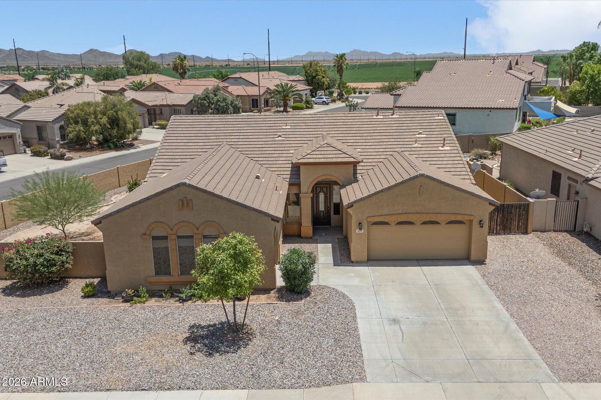 2619 E Hazeltine Way — photo