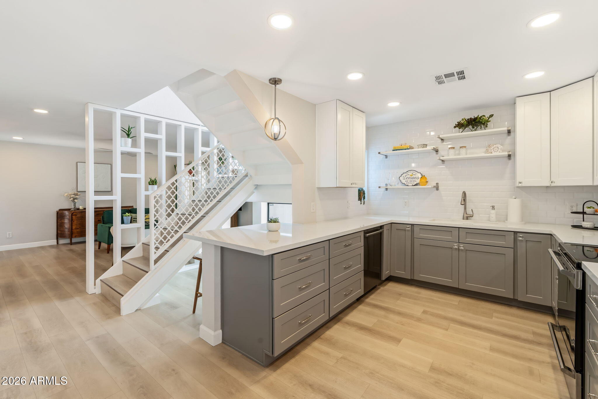2 W Georgia Avenue 9 — photo