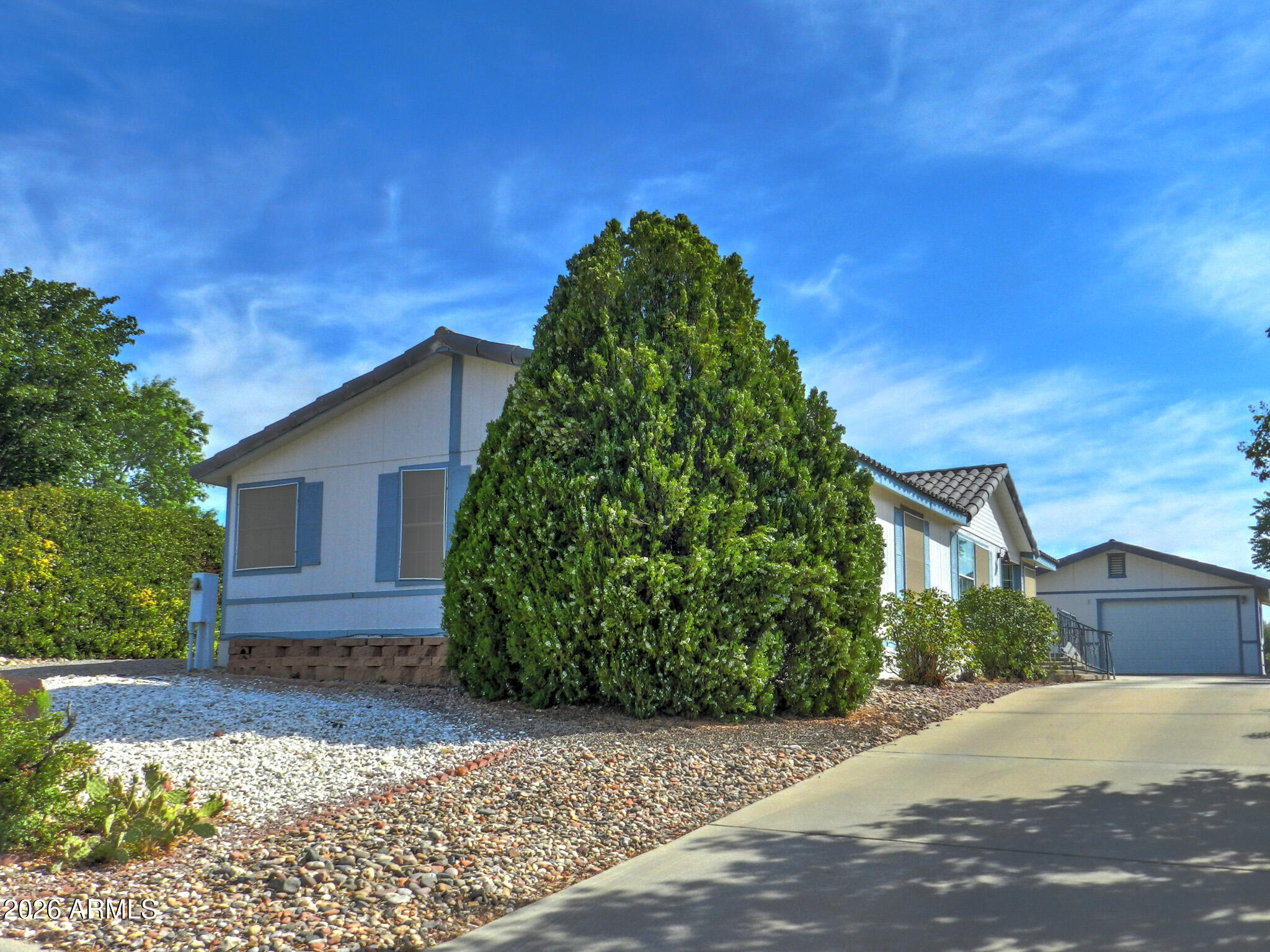 550 Mingus Shadows Drive — photo