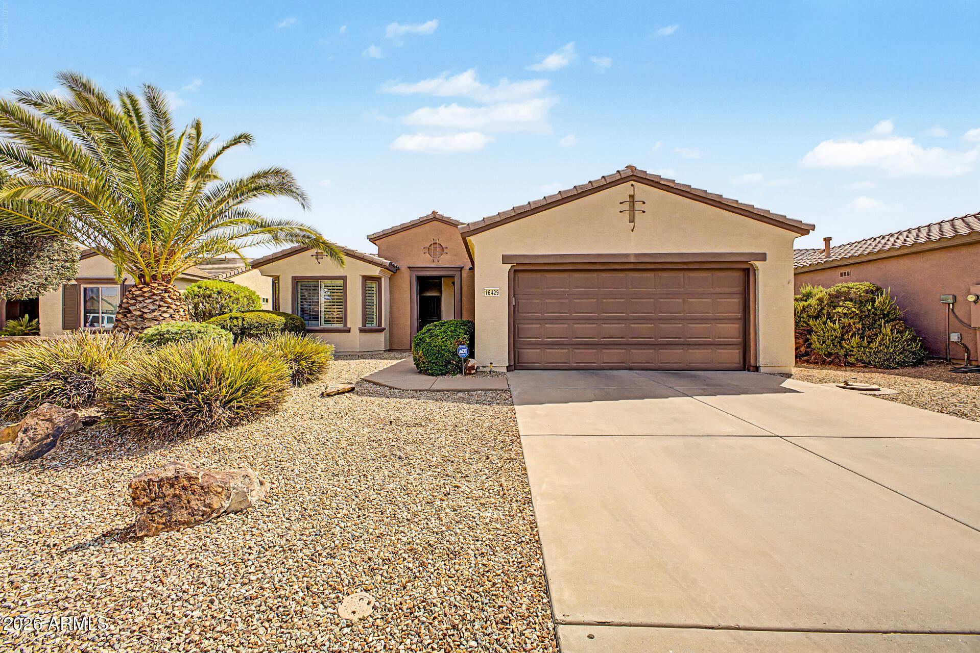 16429 W Peppertree Court — photo
