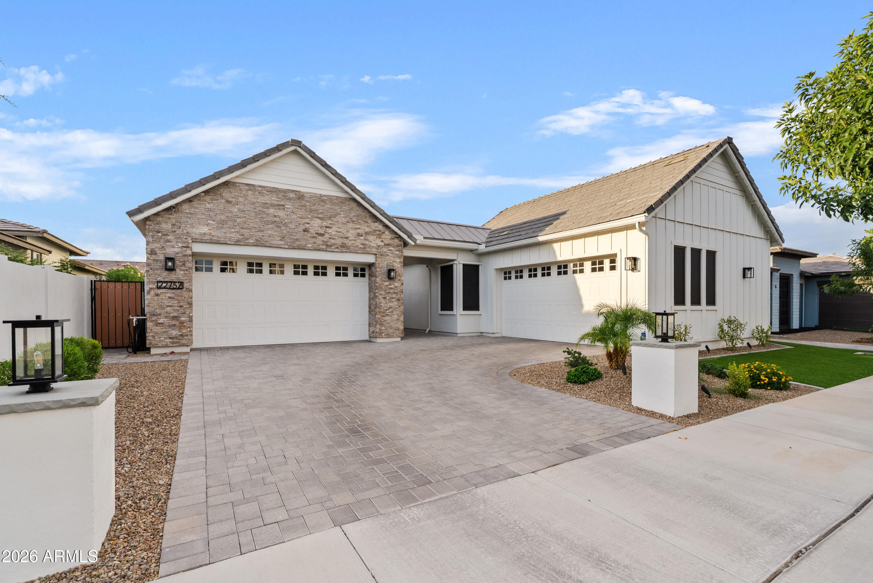 22752 E Nightingale Road — photo