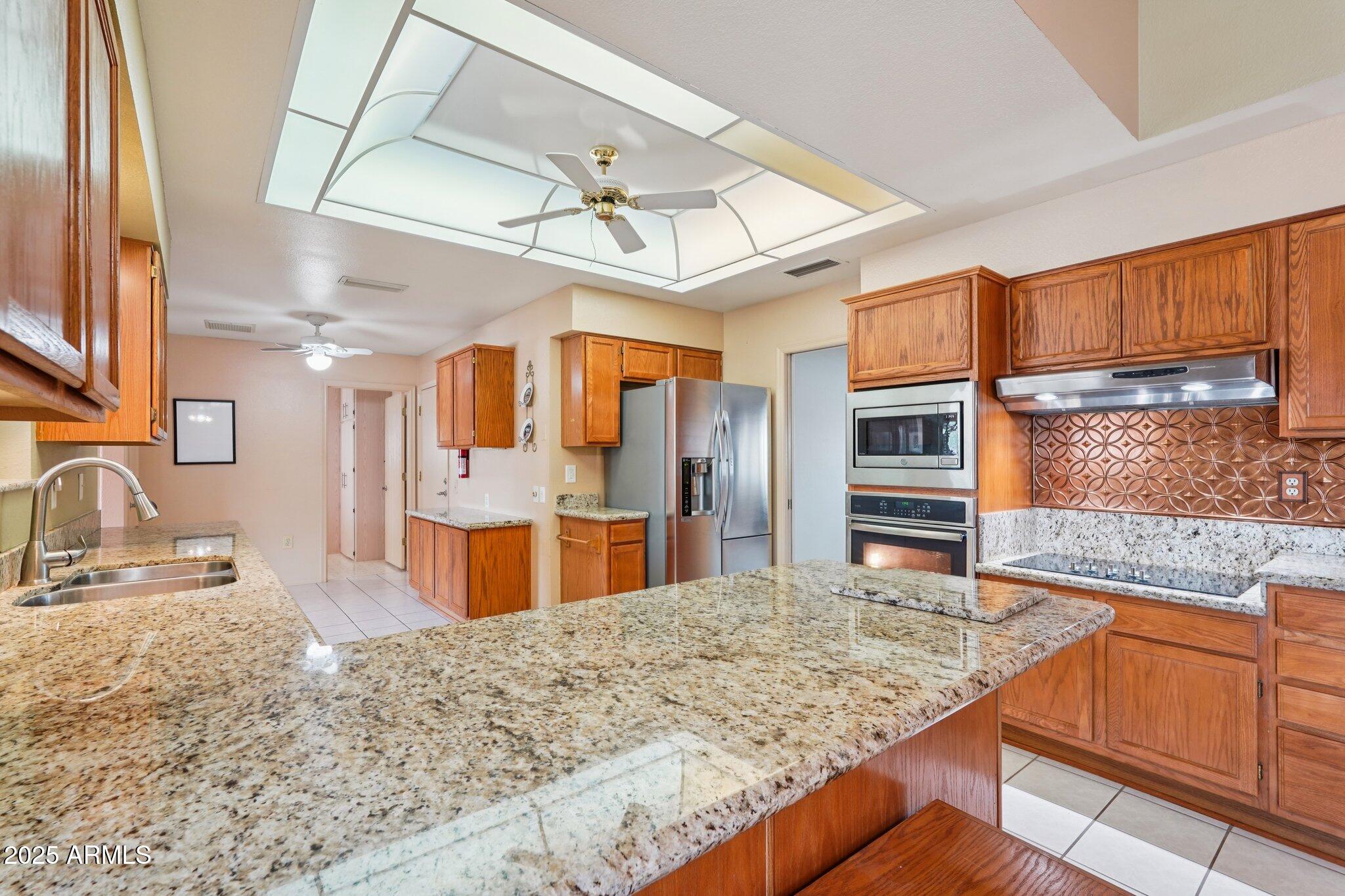 12739 W Crystal Lake Drive — photo