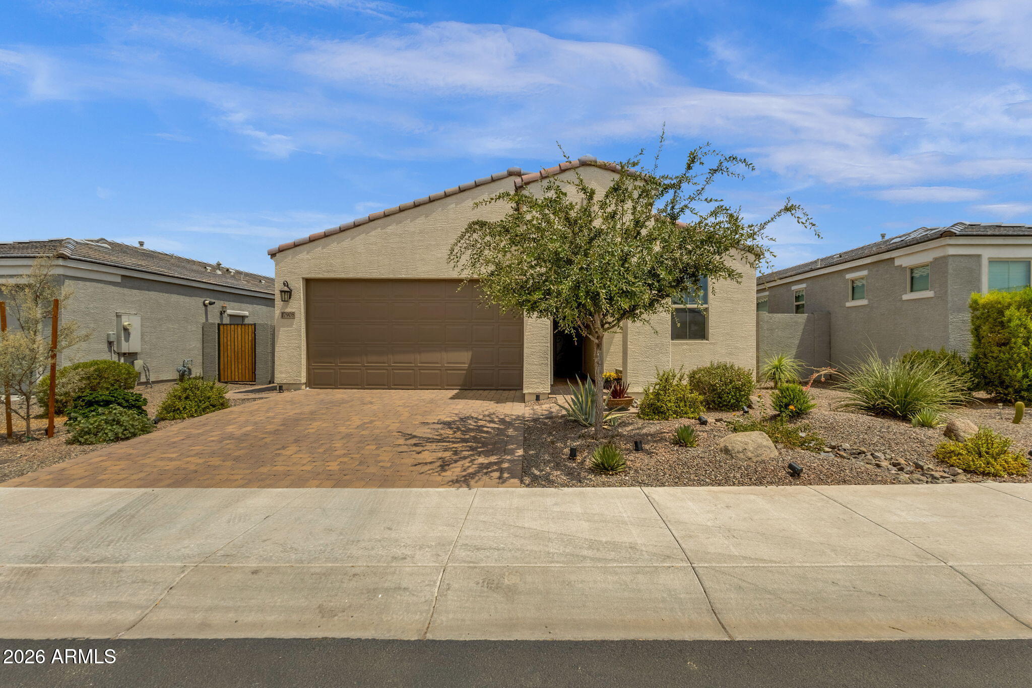 17908 W Hiddenview Drive — photo