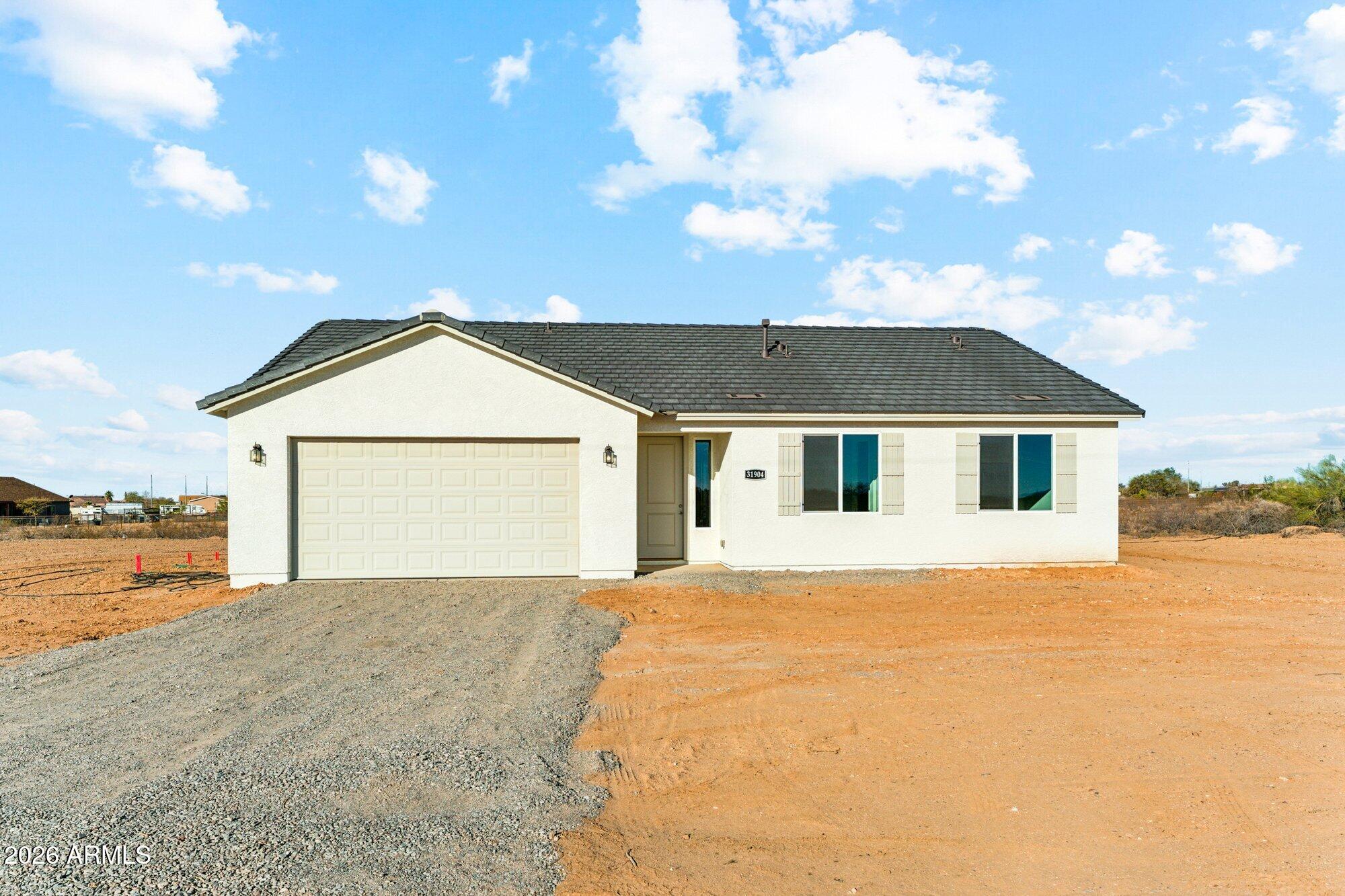 31723 W Buchanan Street — photo
