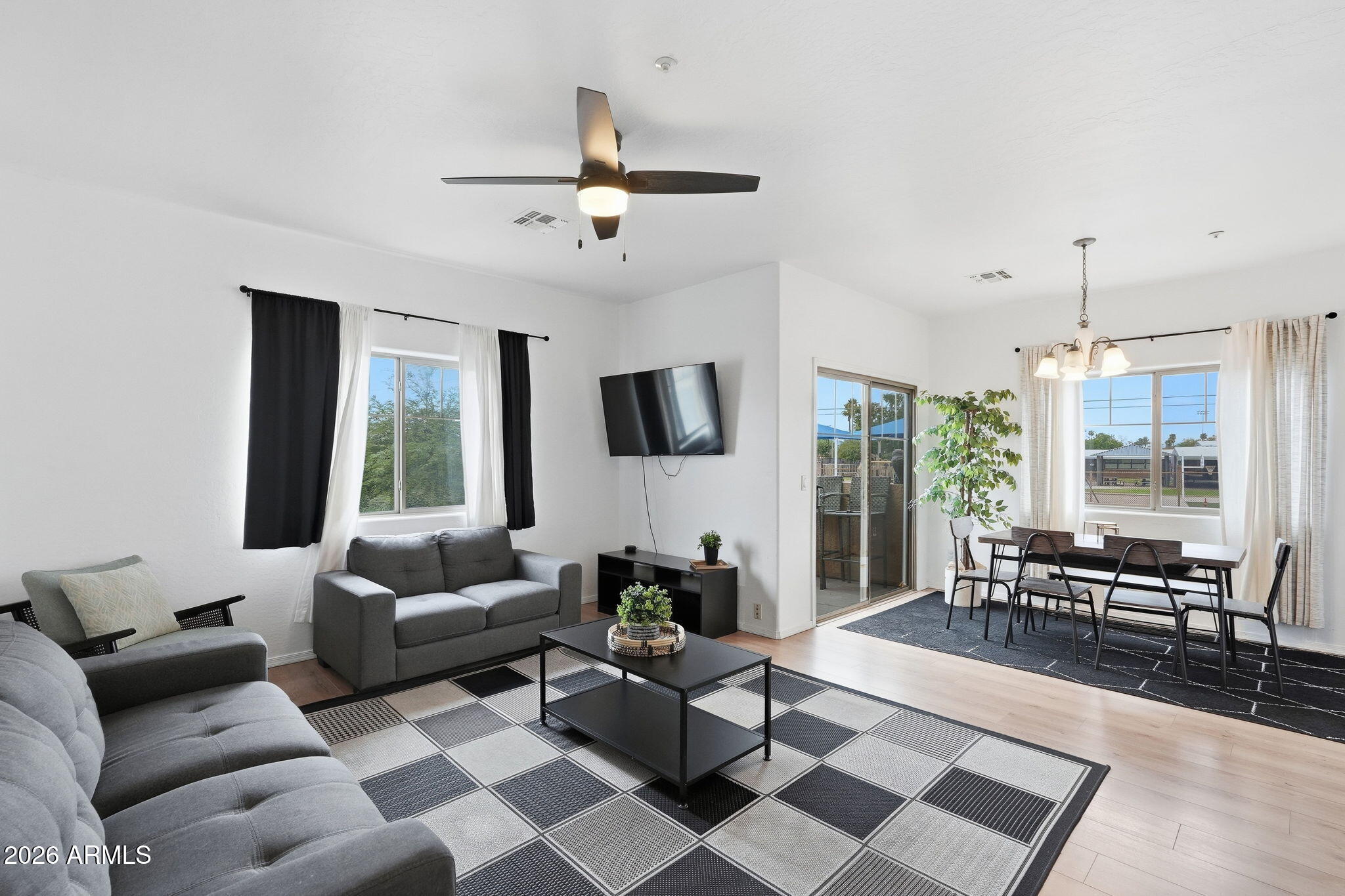 525 N Miller Road 216 — photo