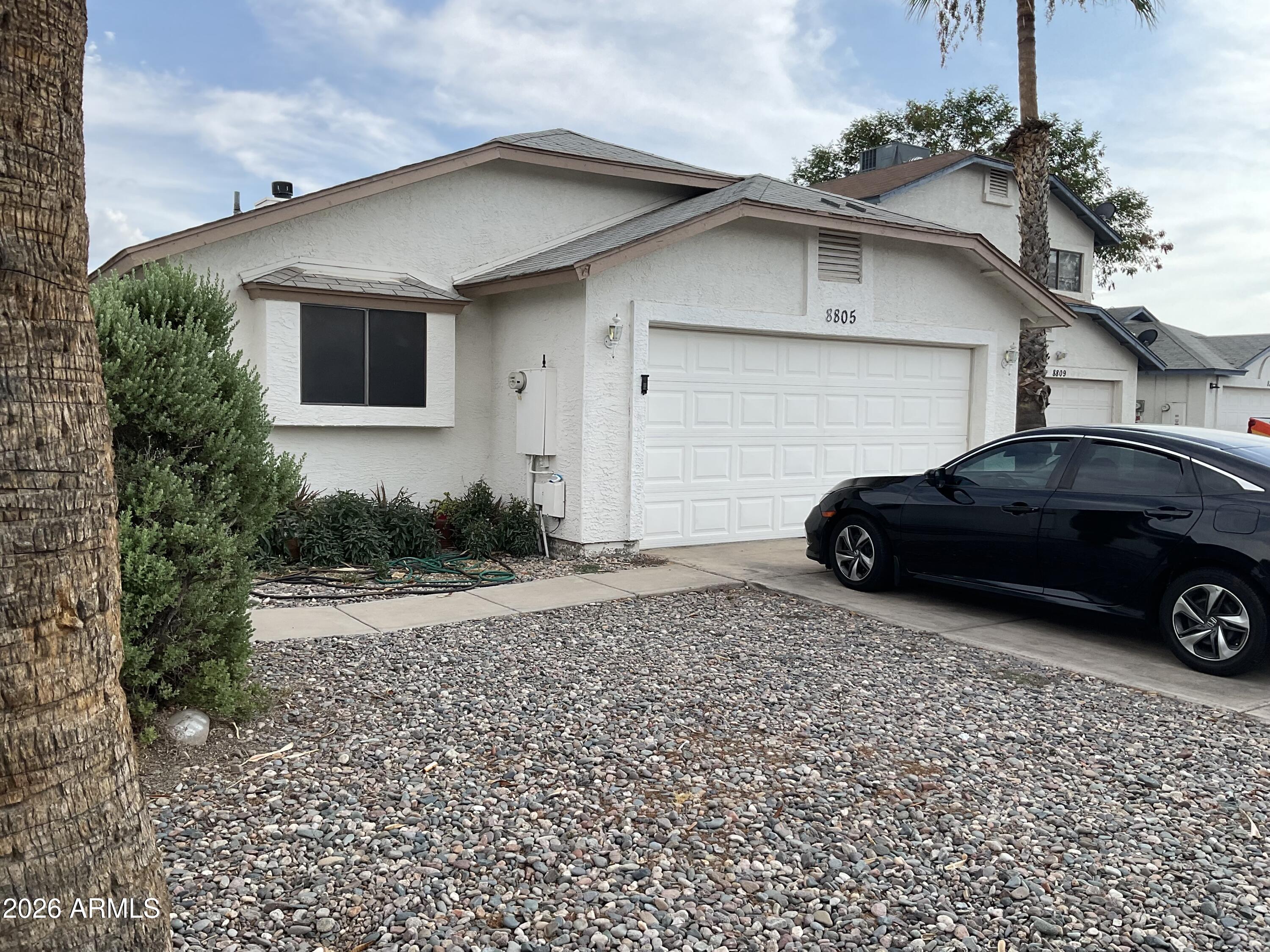 8805 W Vale Drive — photo
