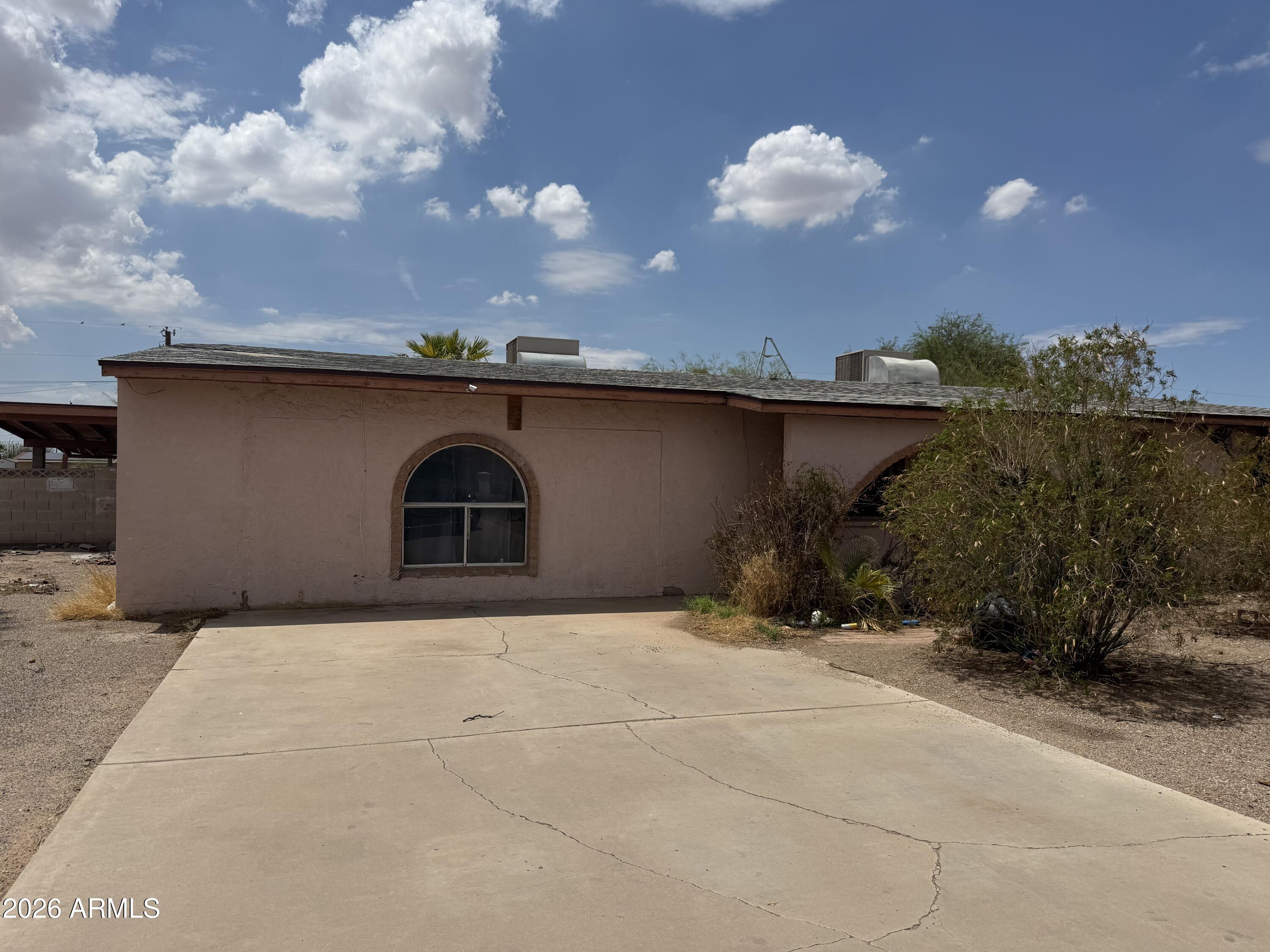 3930 N Del Monte Drive — photo