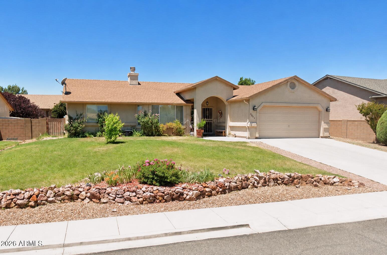 7314 N Sunrise Vista — photo