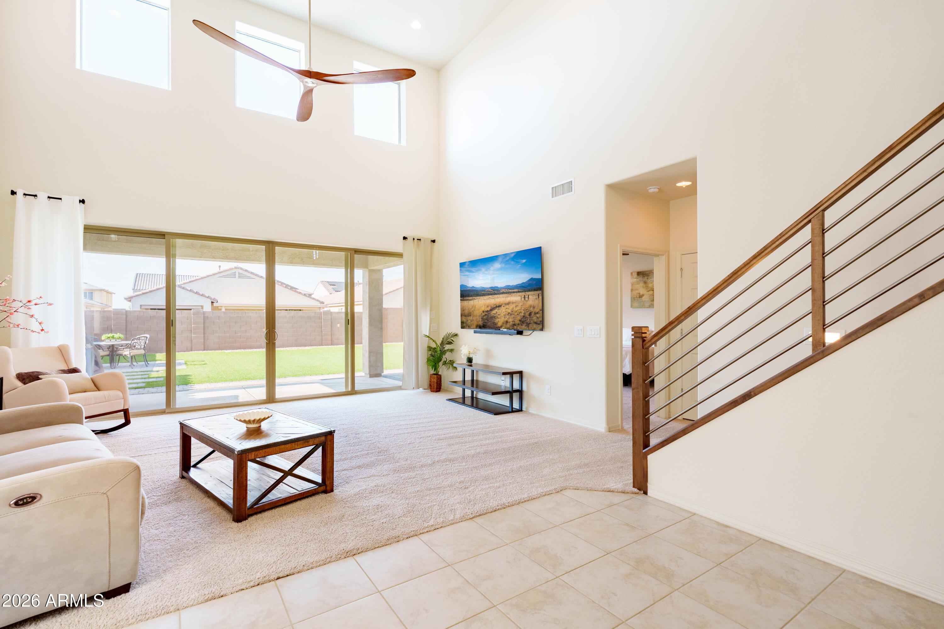 6946 W Gwen Street — photo