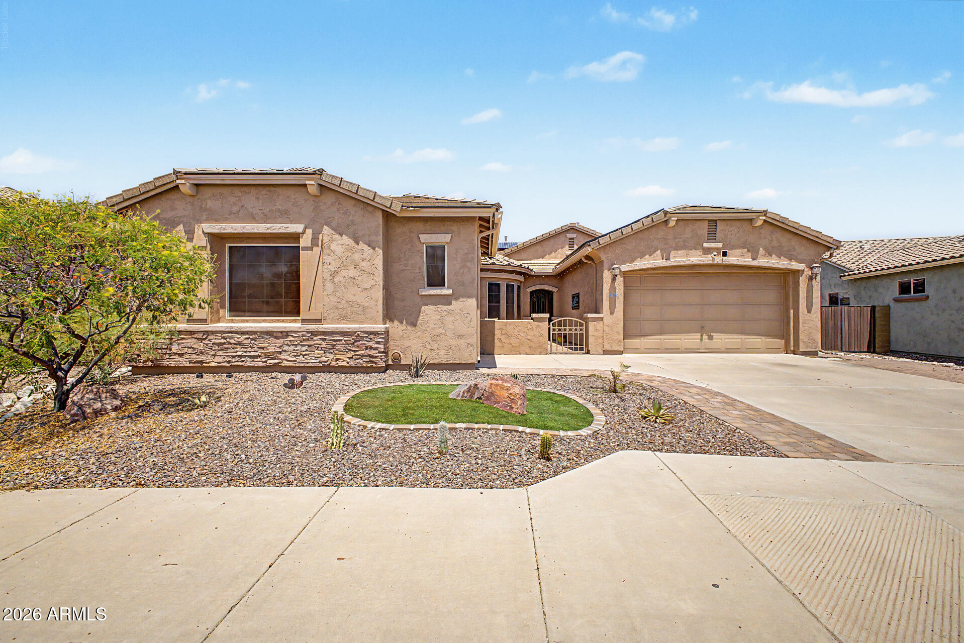 18168 W Echo Lane — photo