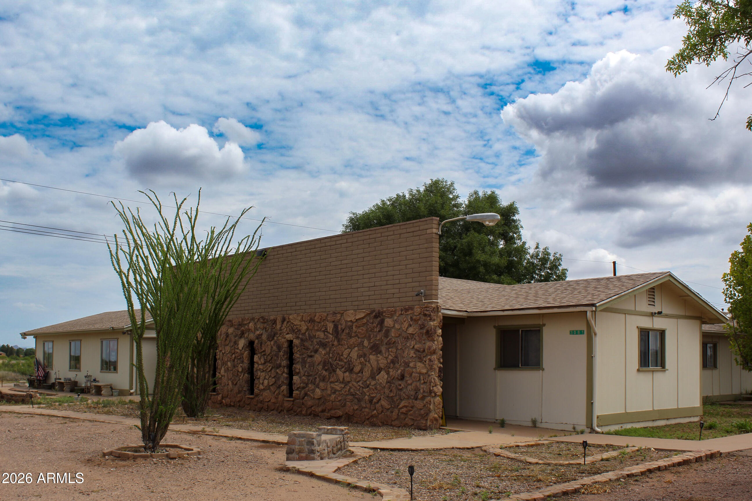 3081 N Leslie Canyon Road — photo
