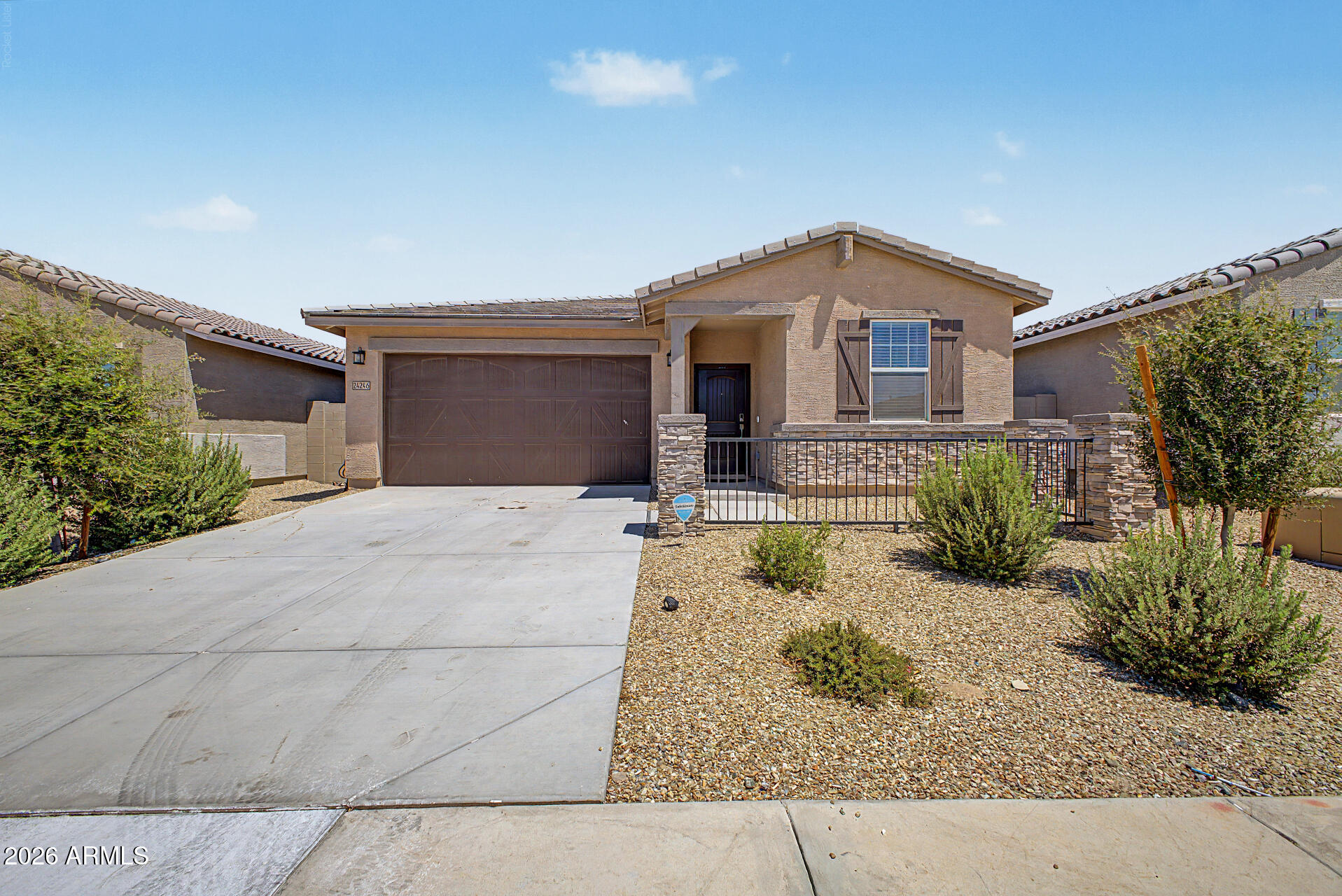 24246 W Hopi Street — photo