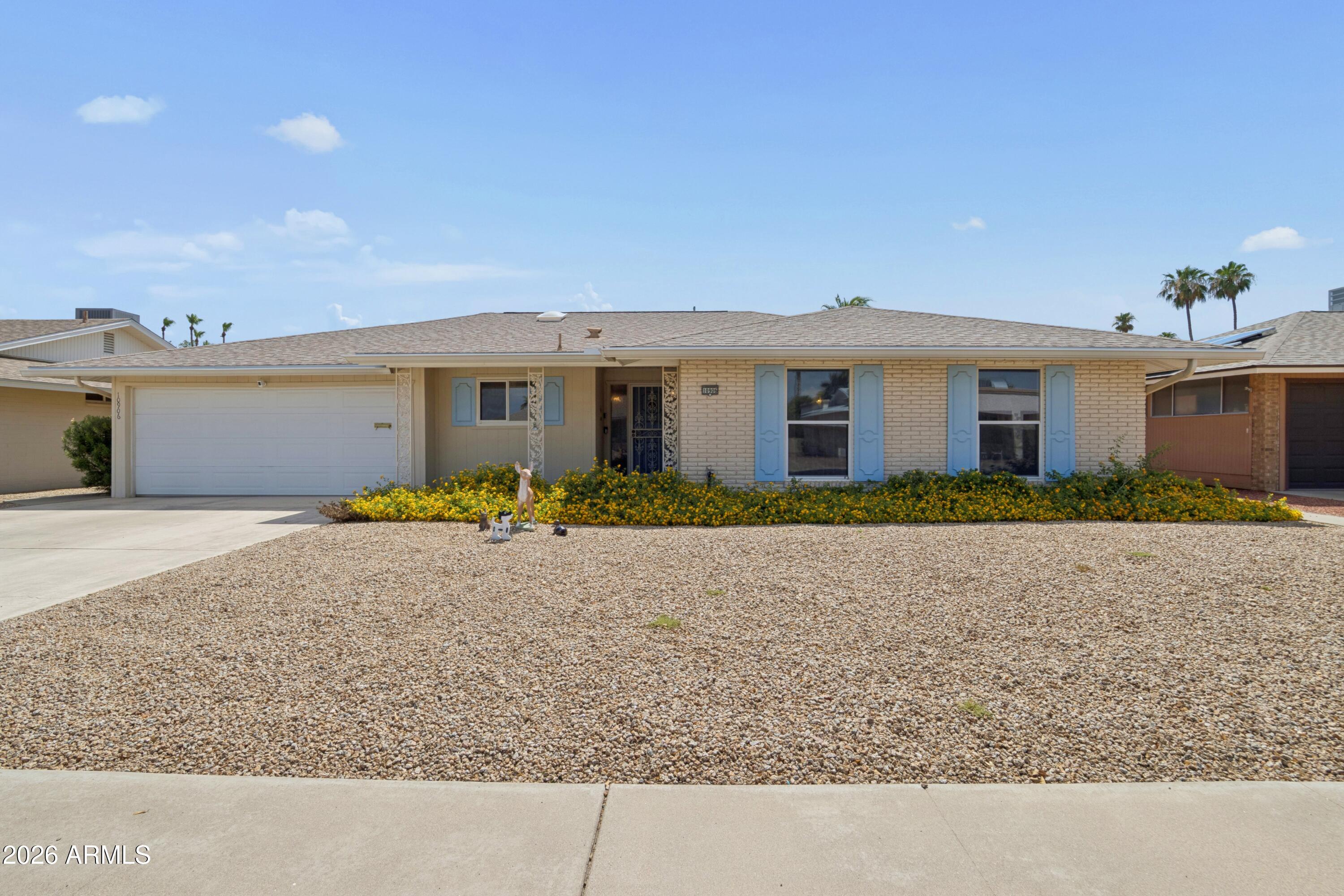 10906 W Roundelay Circle S — photo