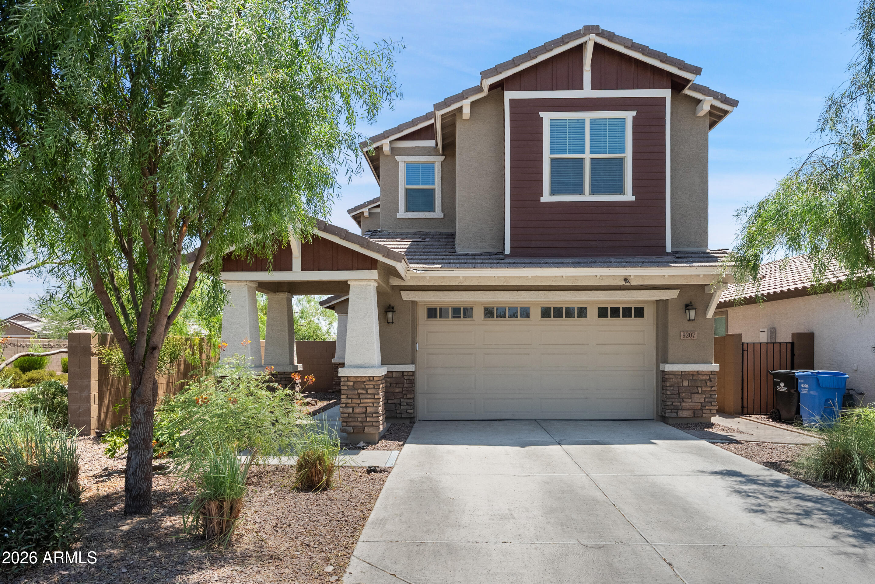 9207 W Sells Drive — photo