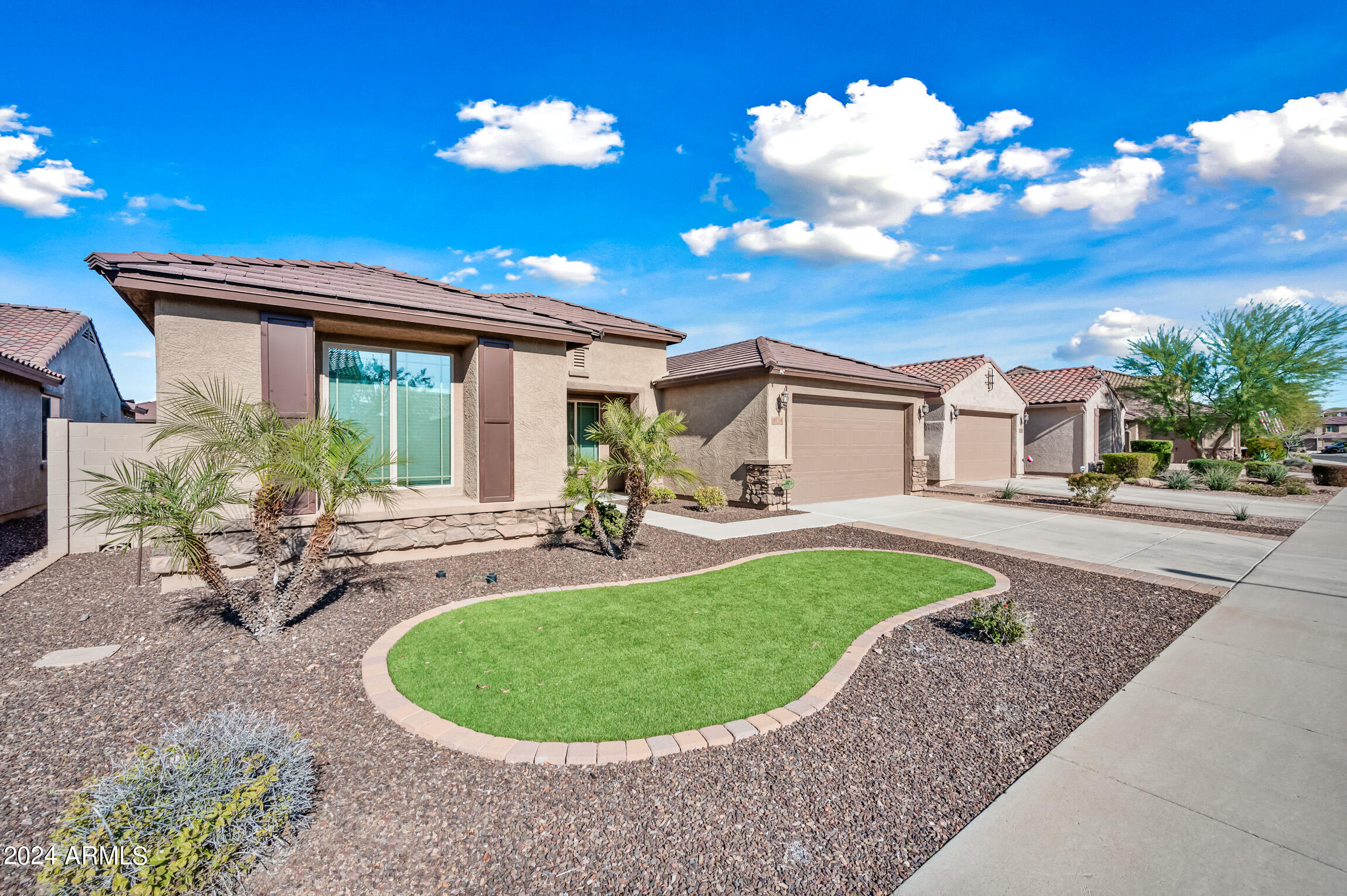10764 W Prickly Pear Trail — photo