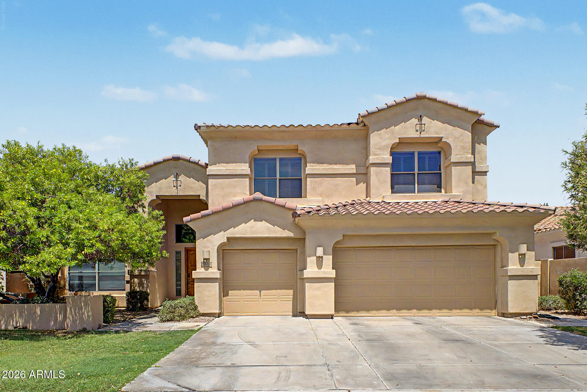4420 S Oleander Drive — photo