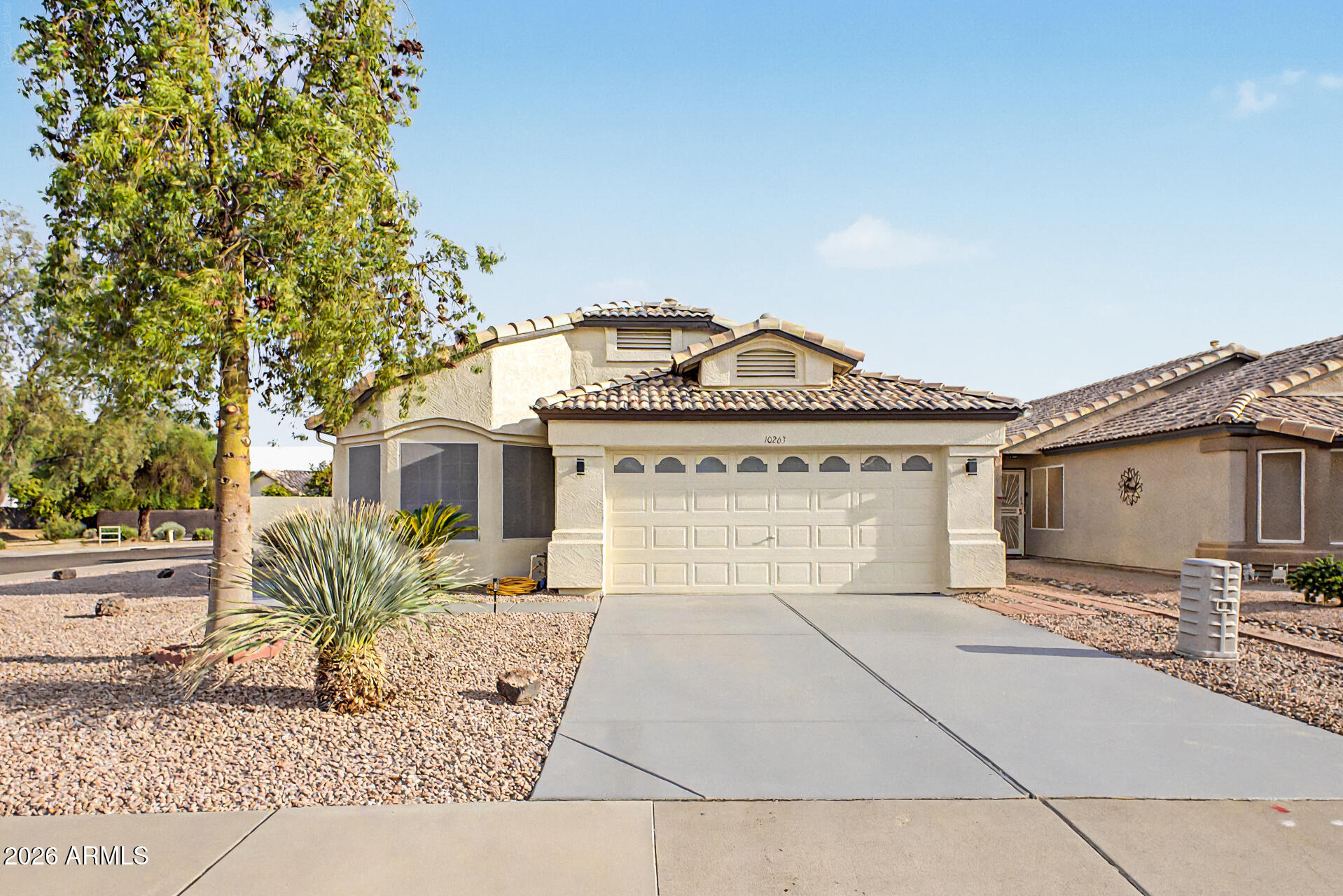 10263 W Potter Drive — photo