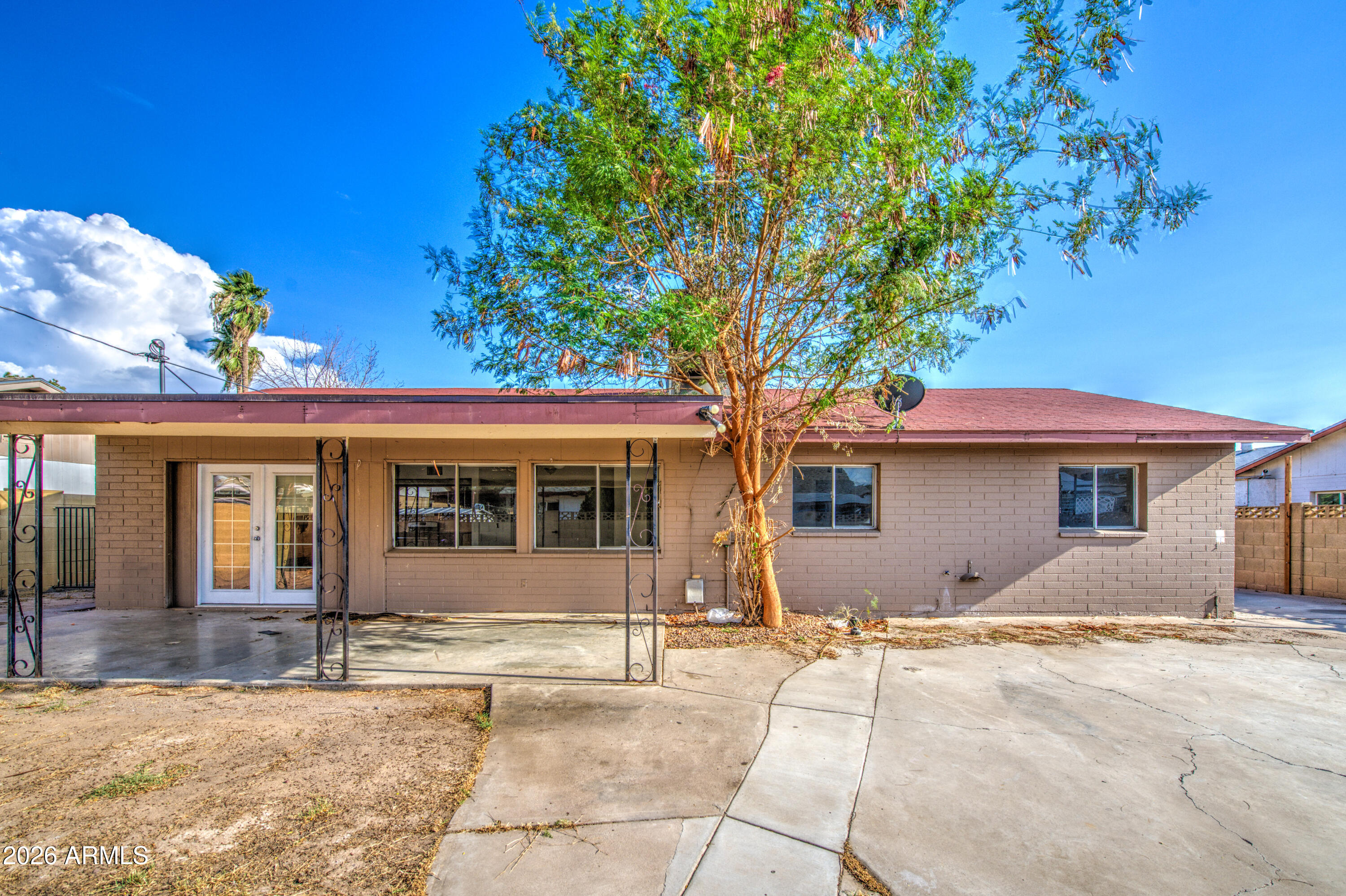 7922 W Earll Drive — photo