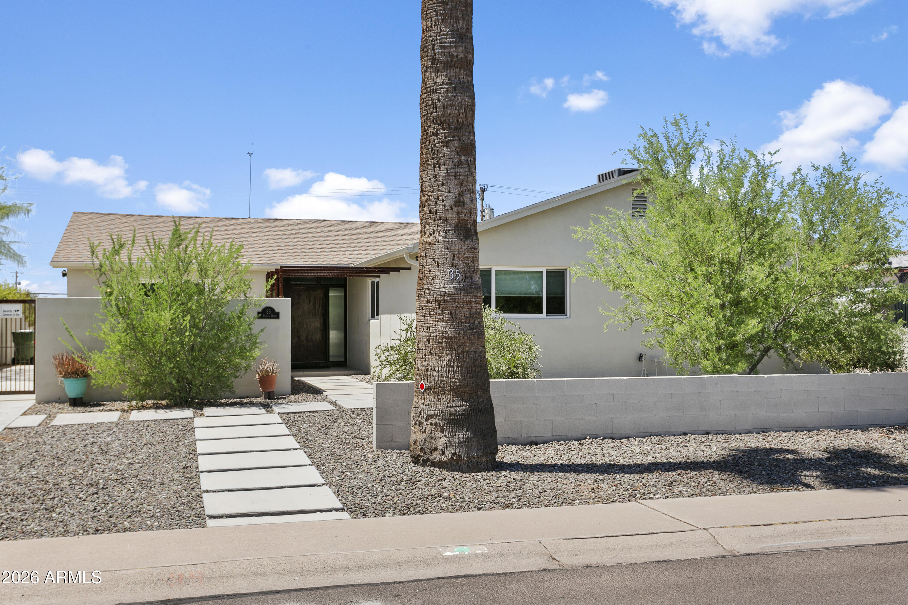 35 E Papago Drive — photo