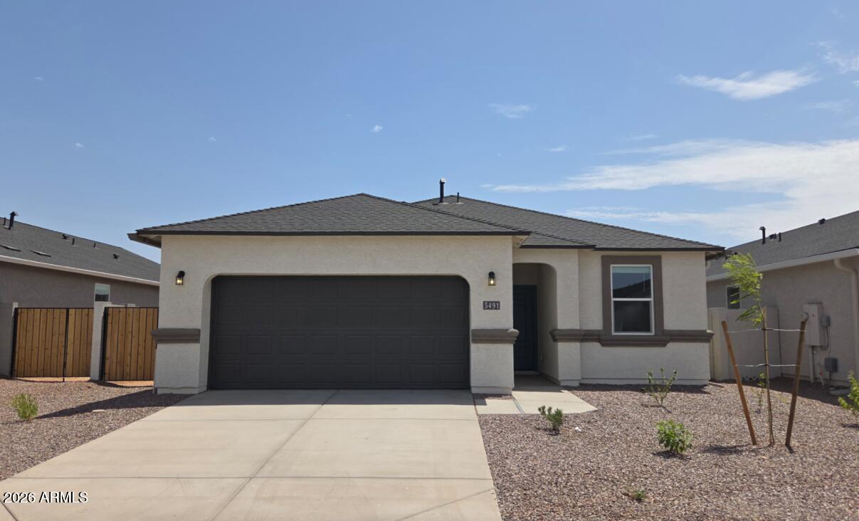 5491 E Darwin Drive — photo