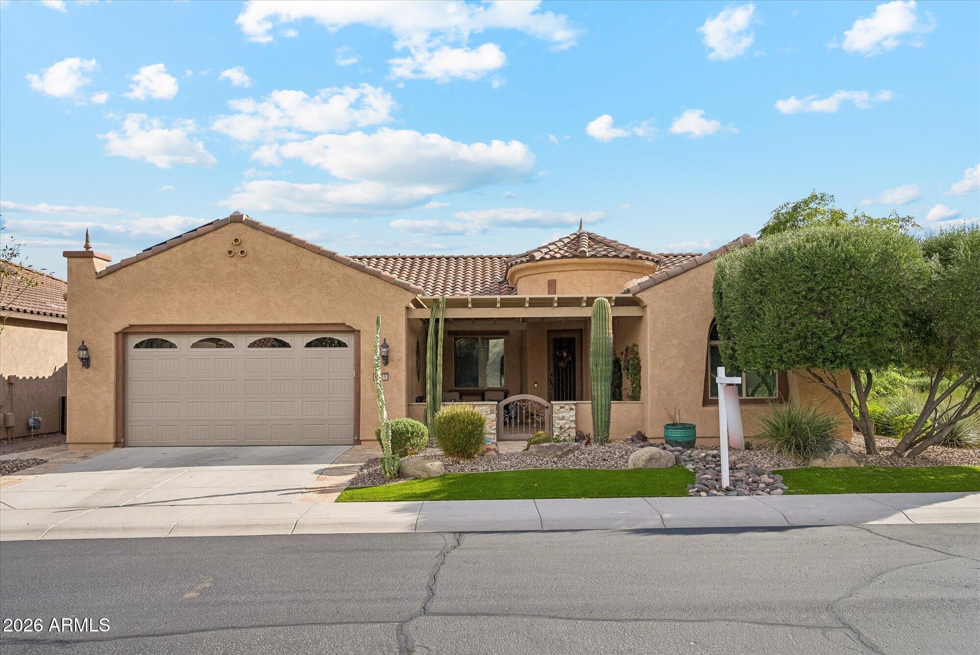 7415 W Willow Way — photo