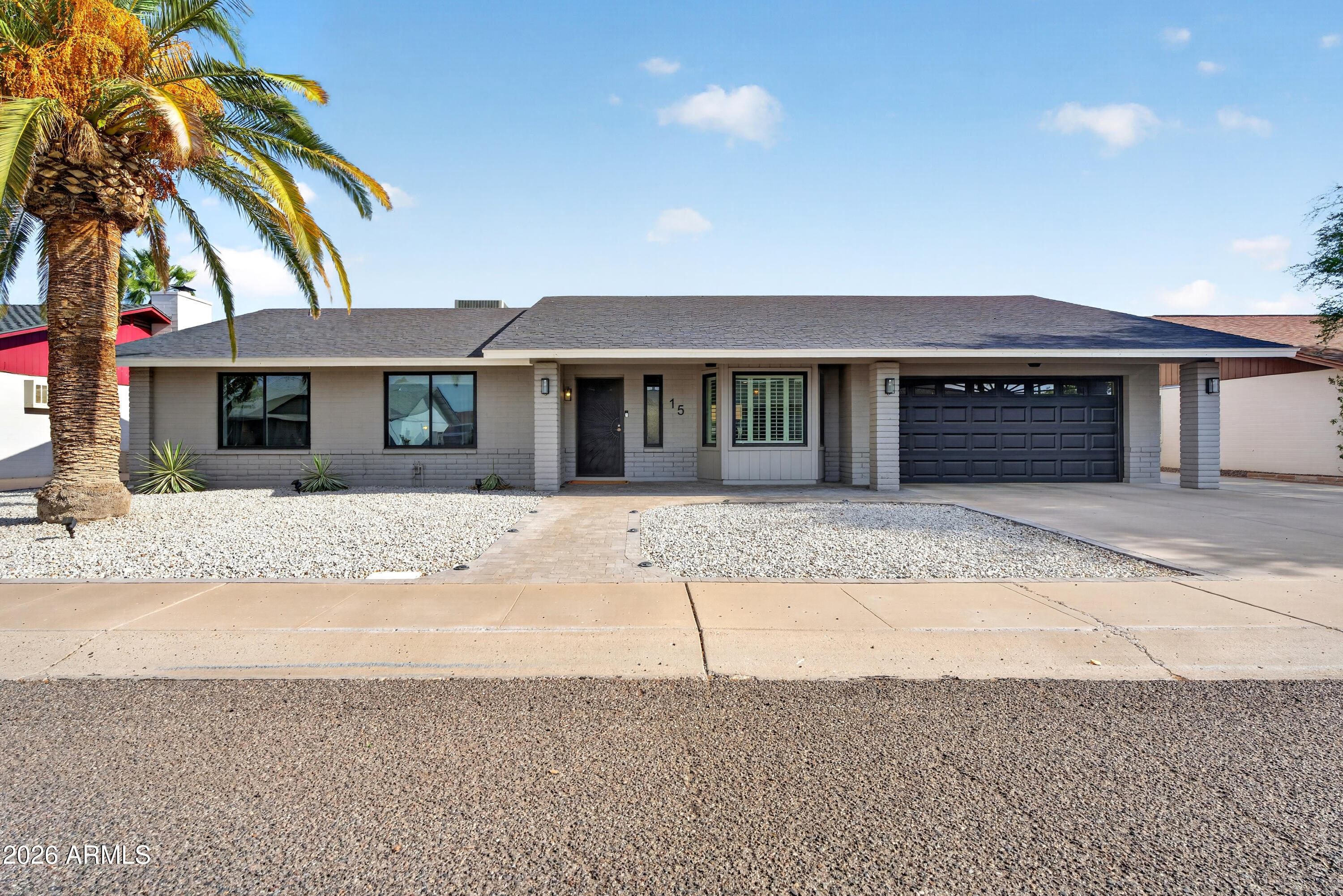 15 E Angela Drive — photo