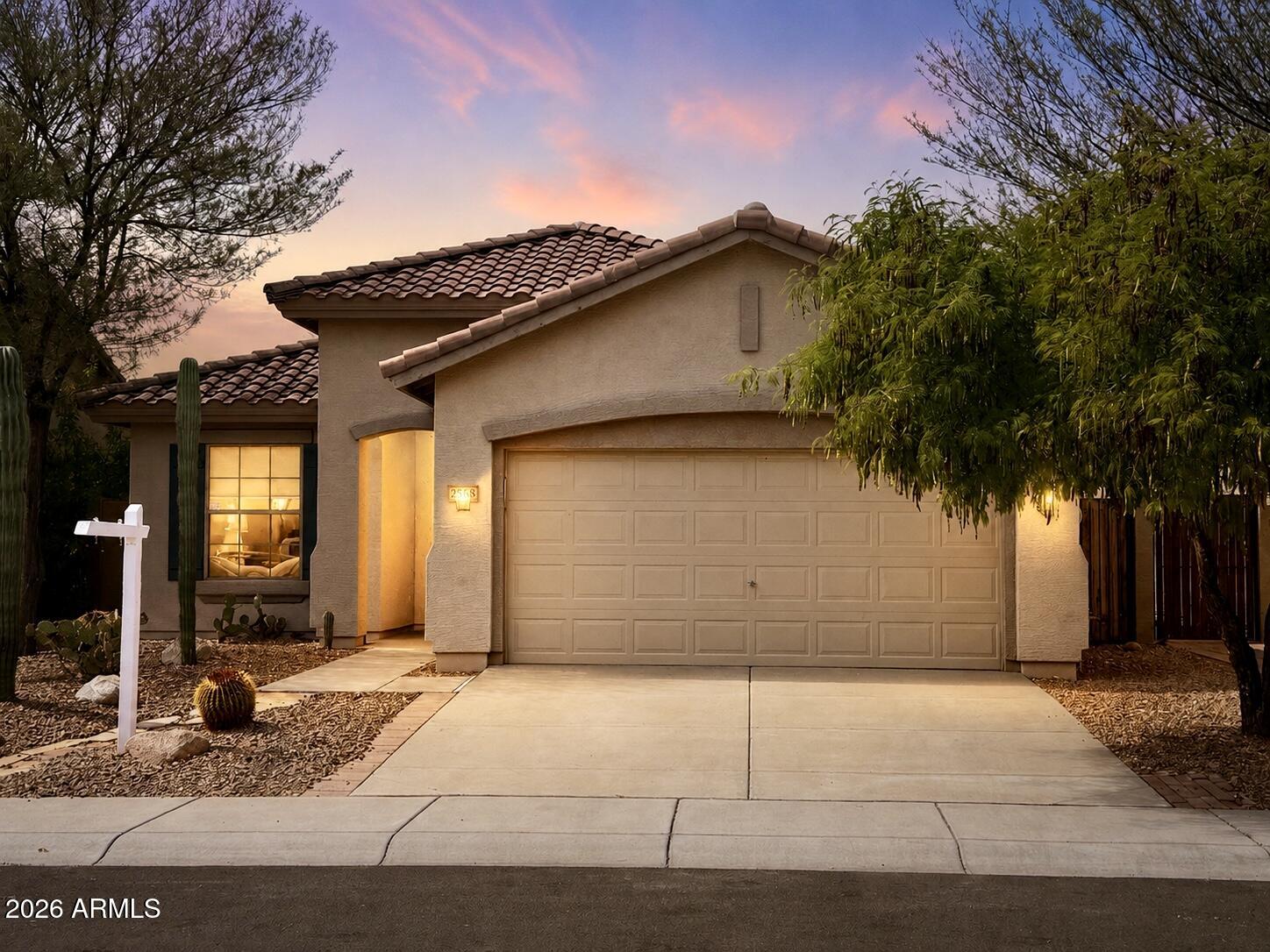 2568 W Bisbee Way — photo