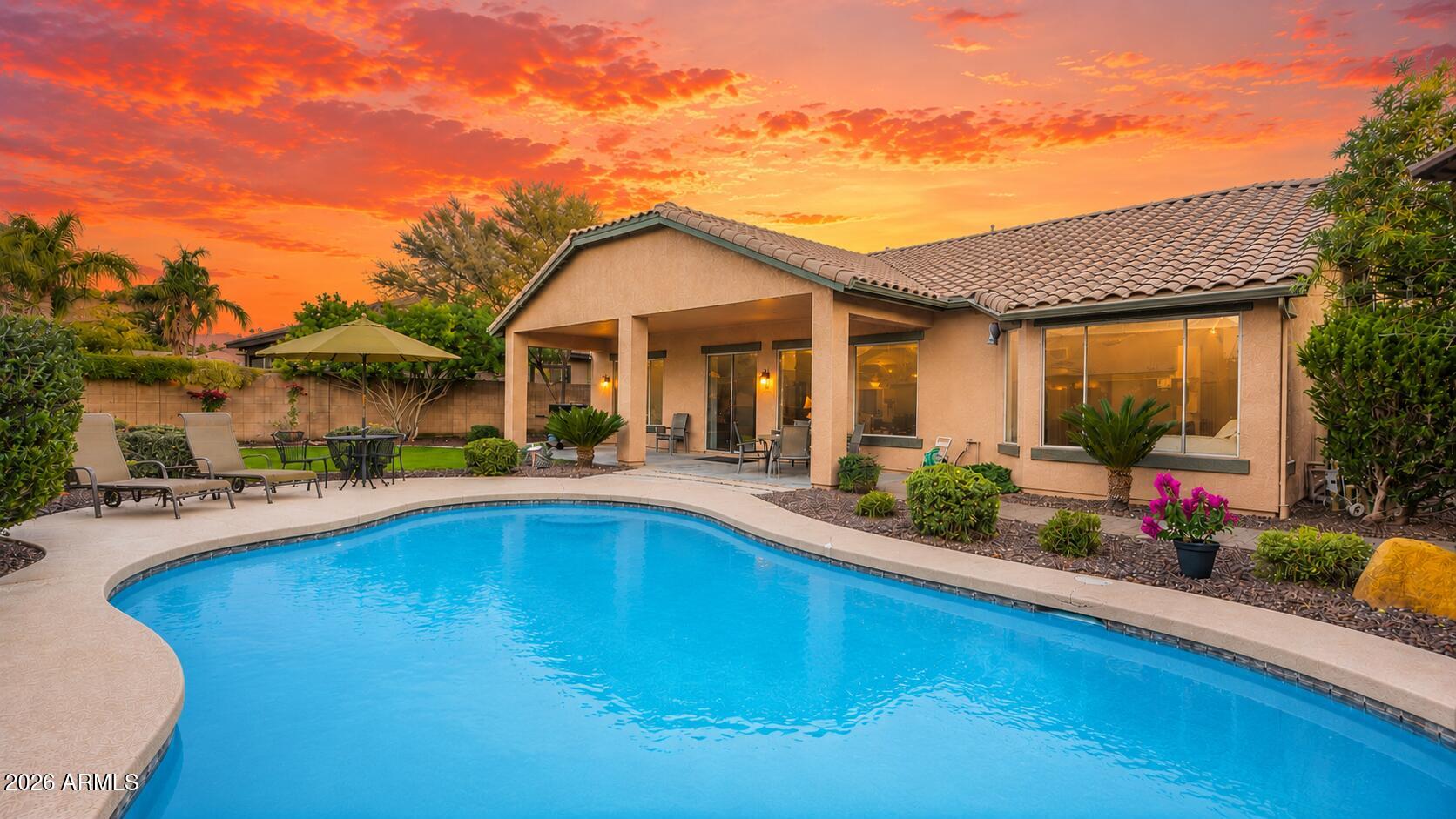 4424 E Palmdale Lane — photo