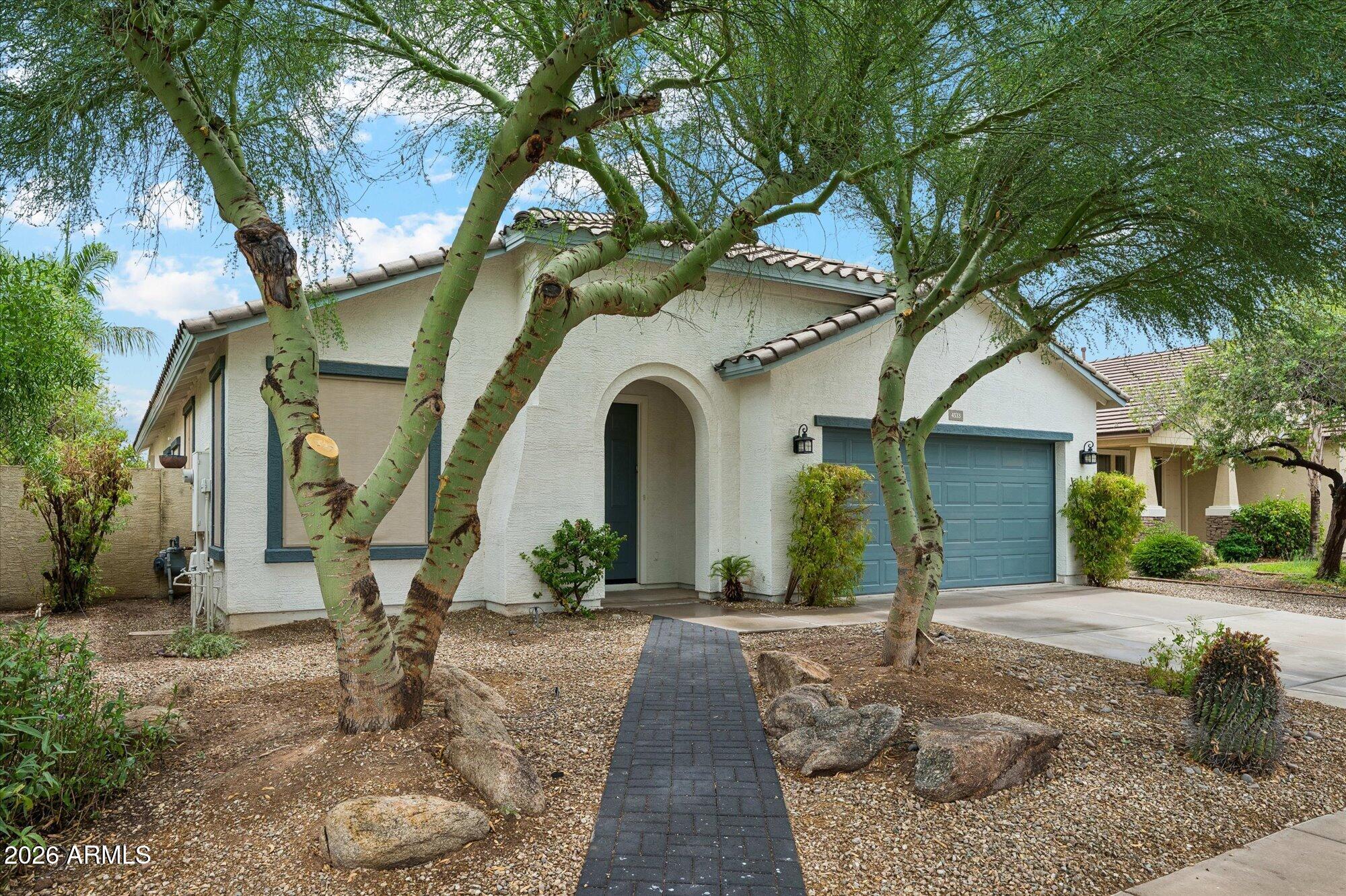 4533 E Gleneagle Drive — photo