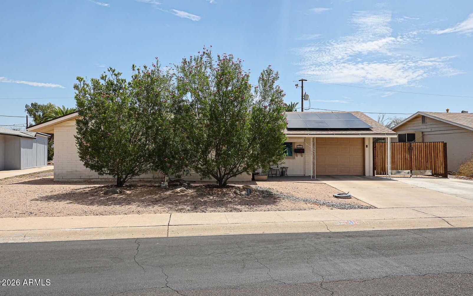11439 N 107th Avenue — photo