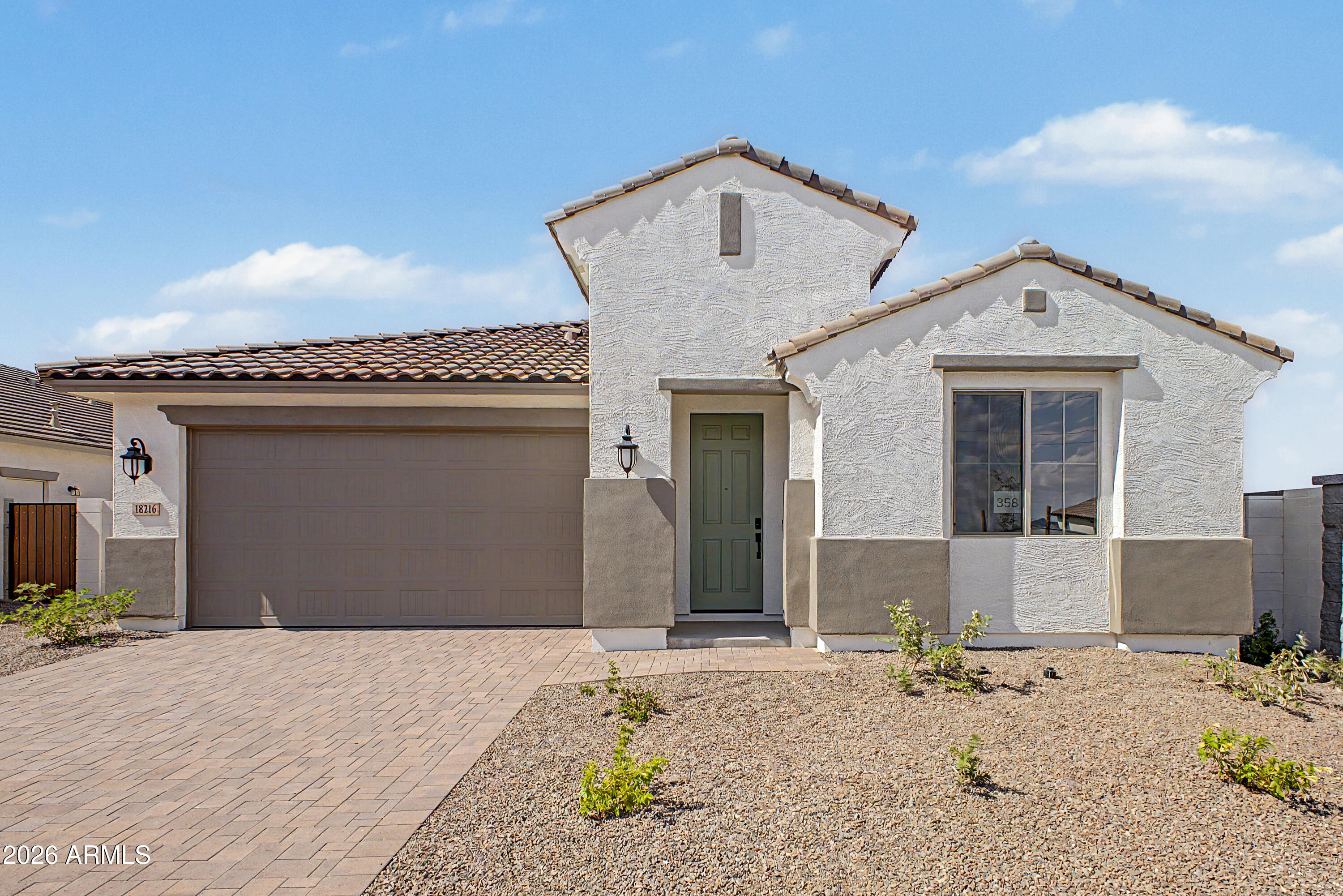 18216 W Pioneer Street — photo