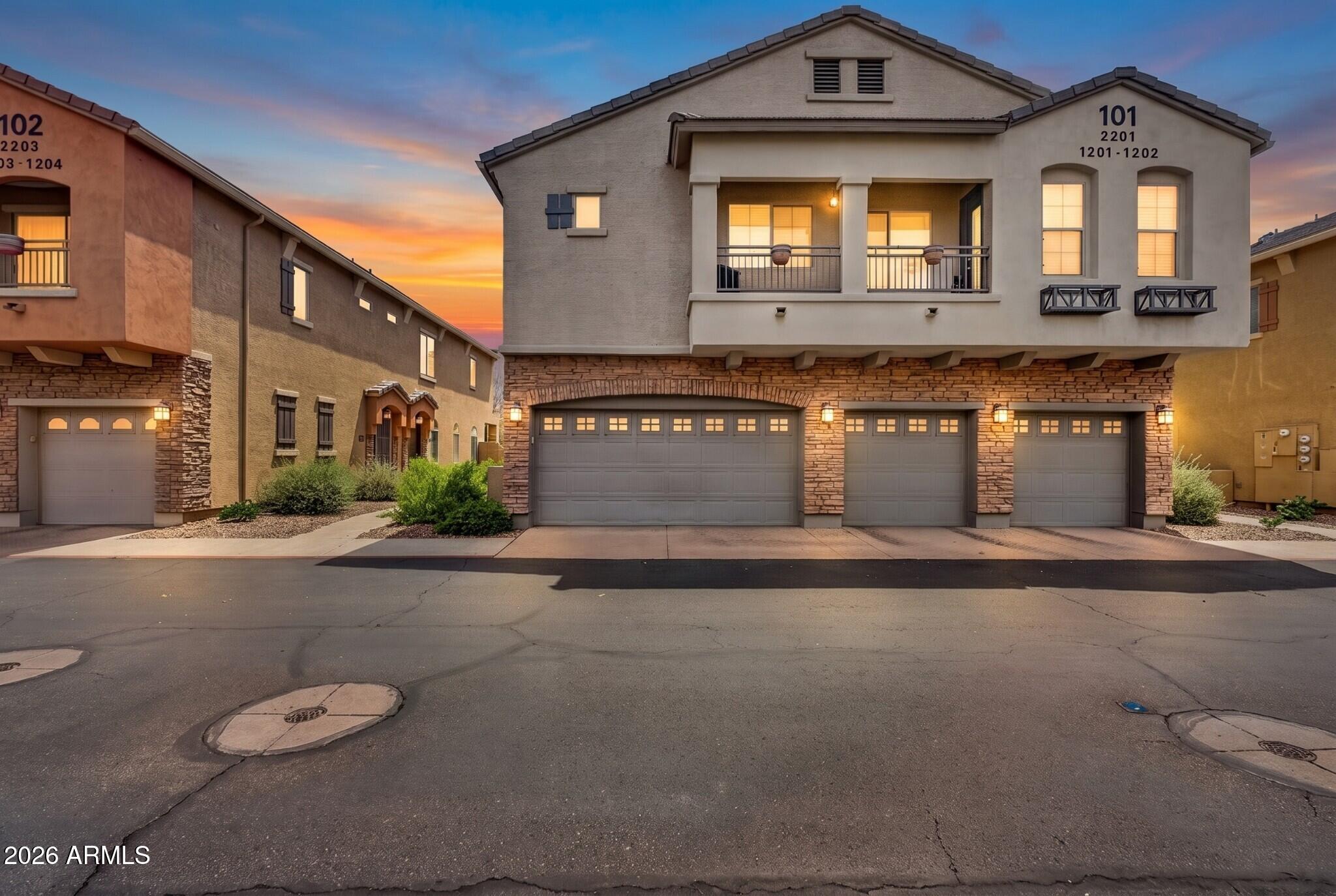 1350 S Greenfield Road 1202 — photo