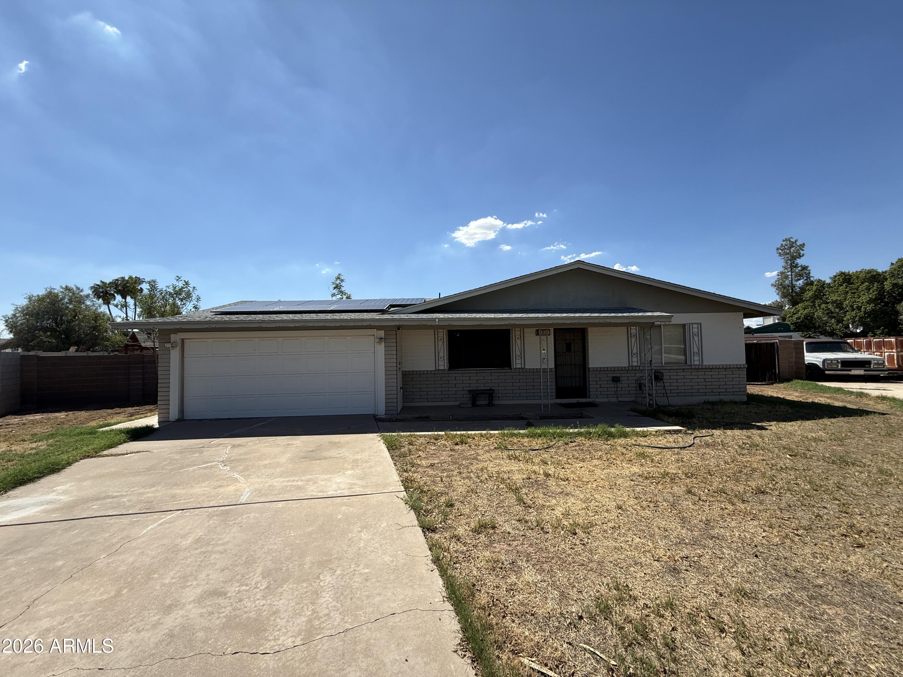 1510 E Dolphin Avenue — photo