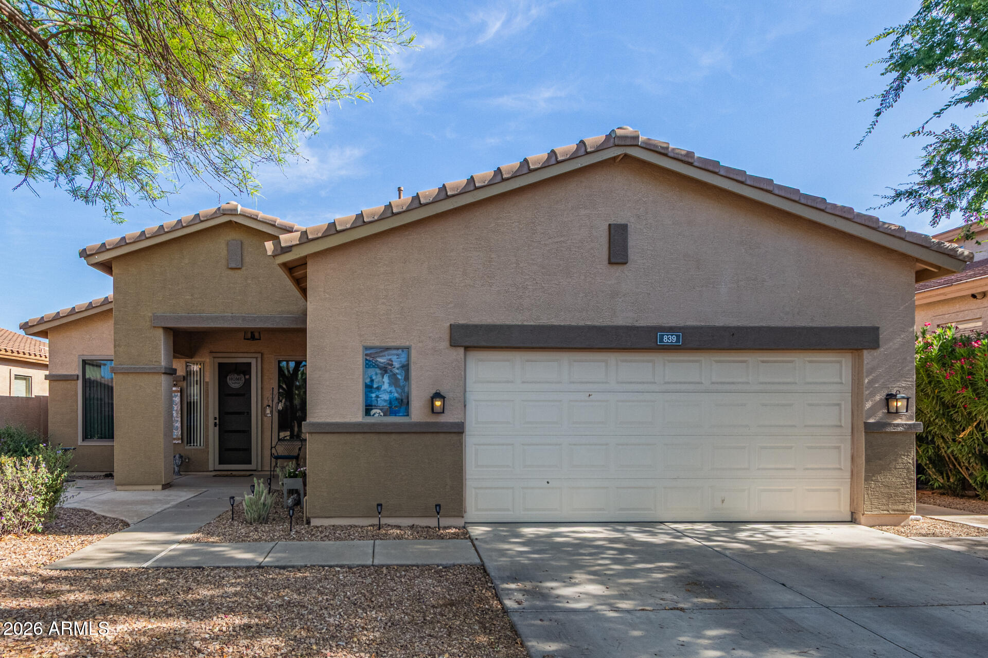 839 E Leo Place — photo