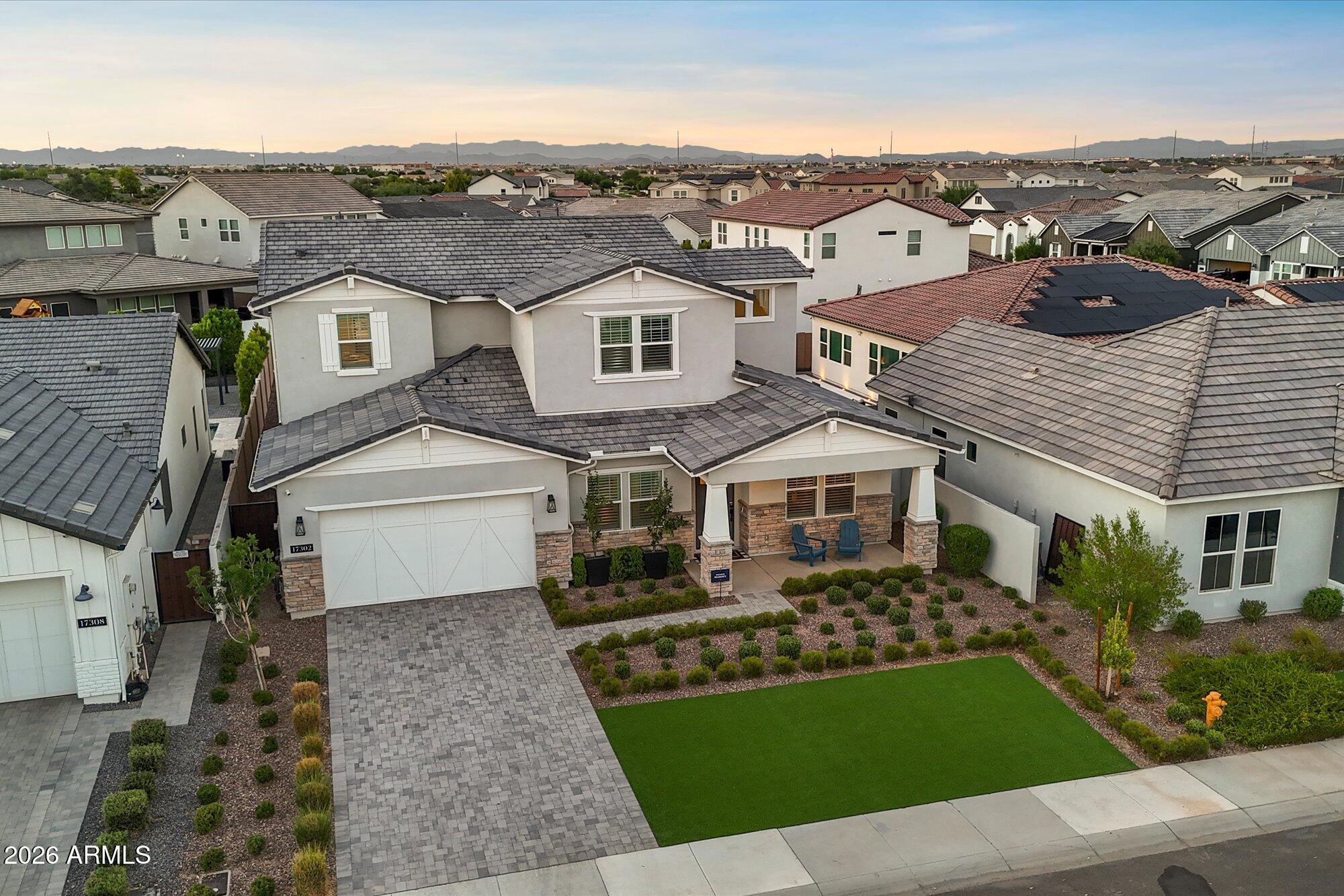 17302 W Gretna Street — photo