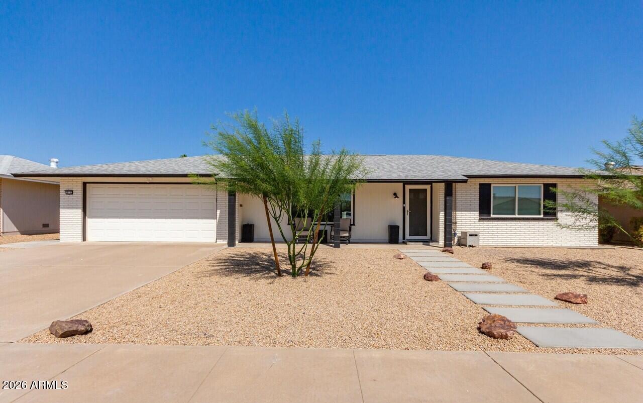 10132 W Oak Ridge Drive — photo