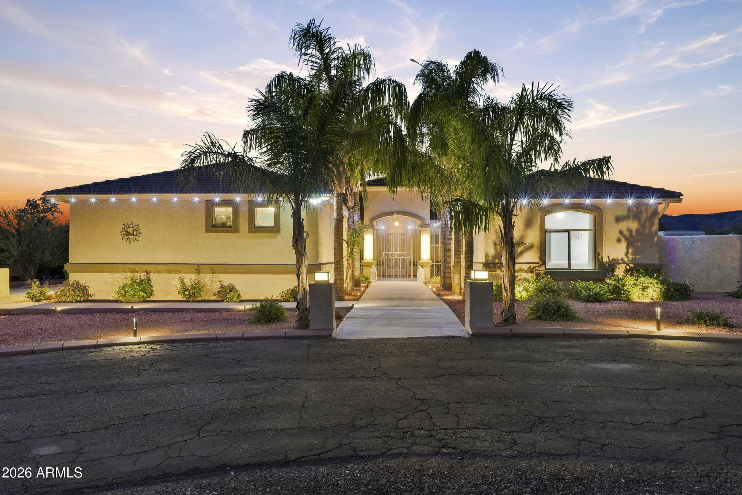 1106 E Circle Mountain Road — photo